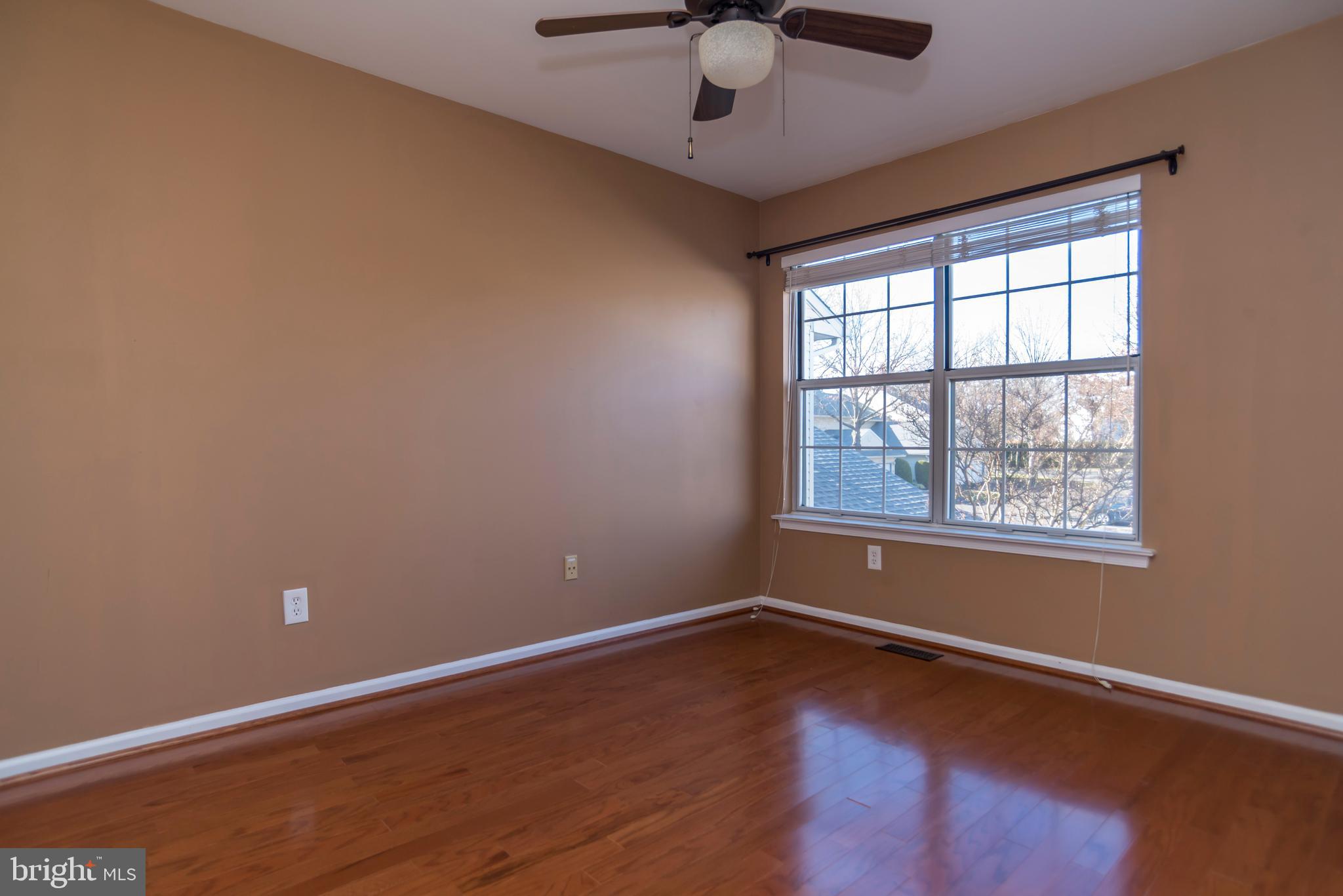 BROOKSTONE - Residential