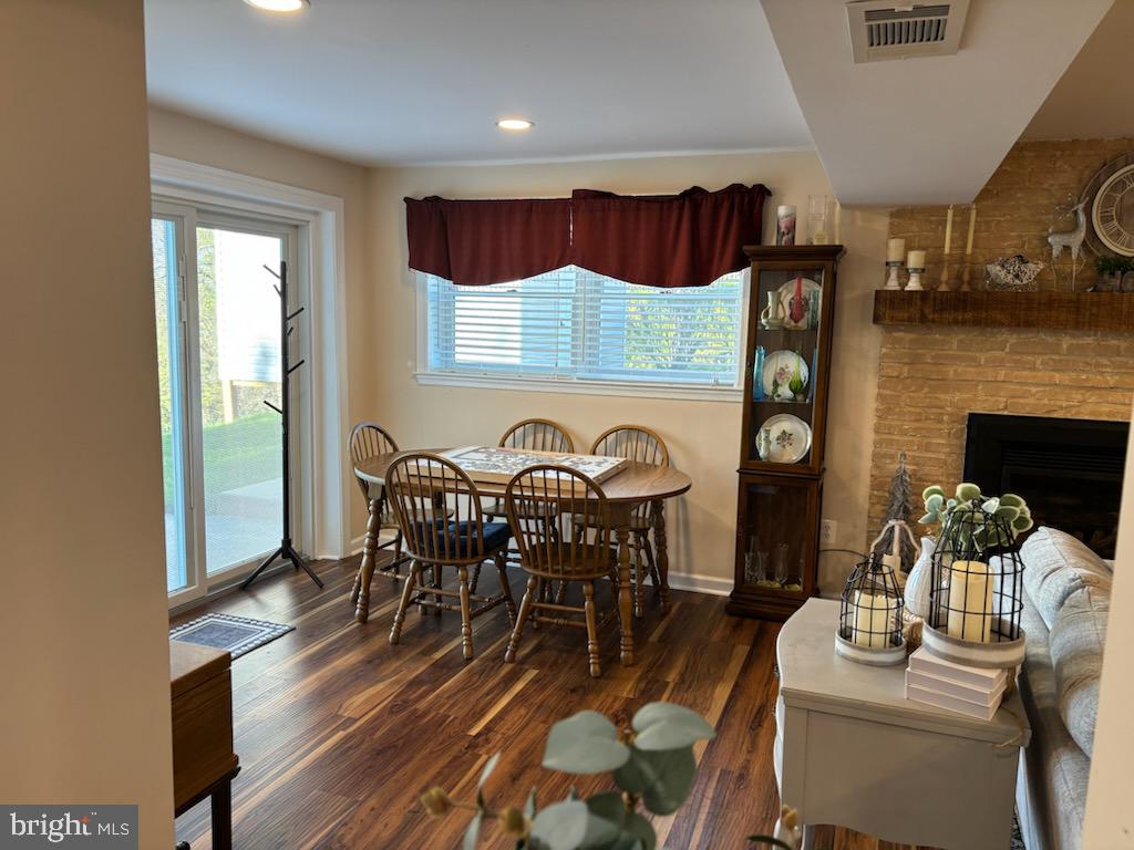 LINGANORE VIEW - Residential