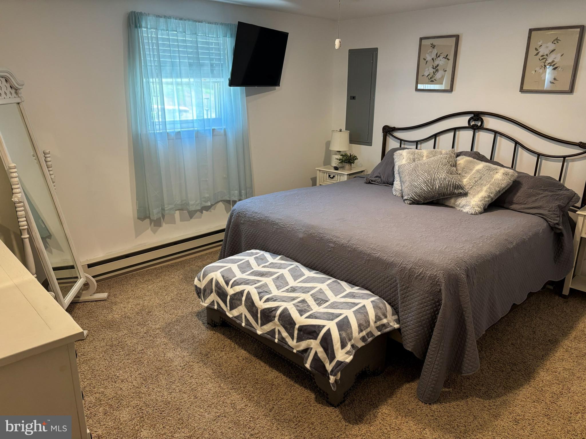 LINGANORE VIEW - Residential