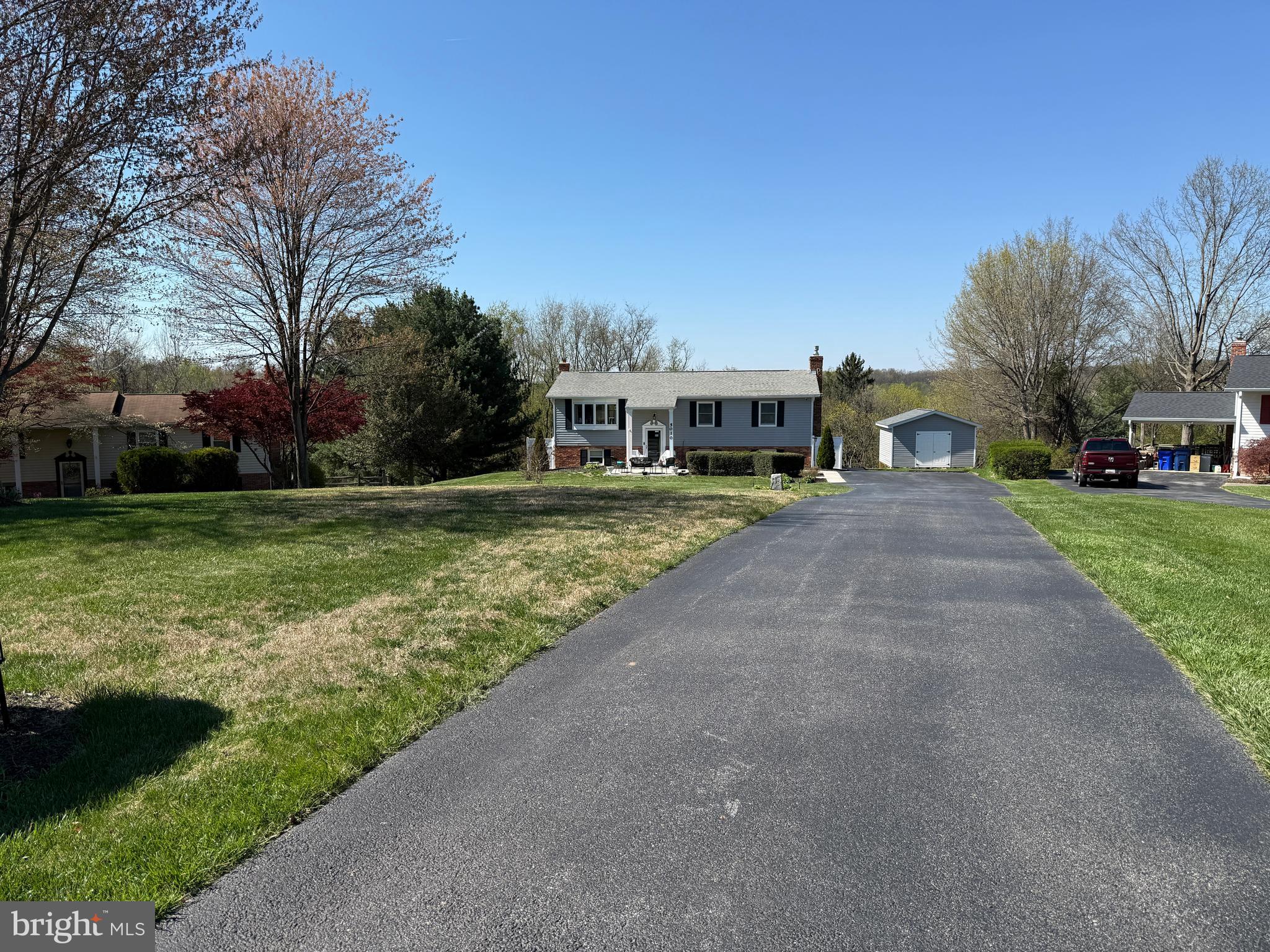 LINGANORE VIEW - Residential