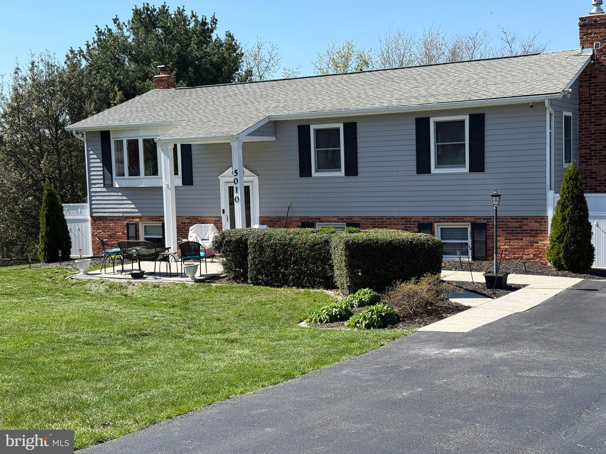 LINGANORE VIEW - Residential