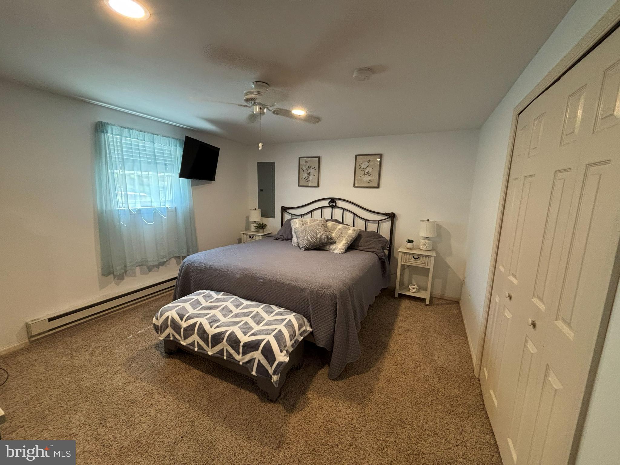 LINGANORE VIEW - Residential