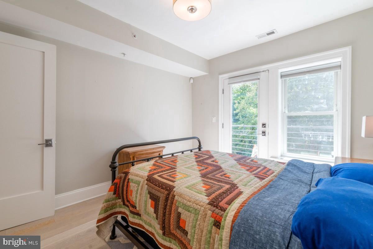 GLOVER PARK - Residential Lease