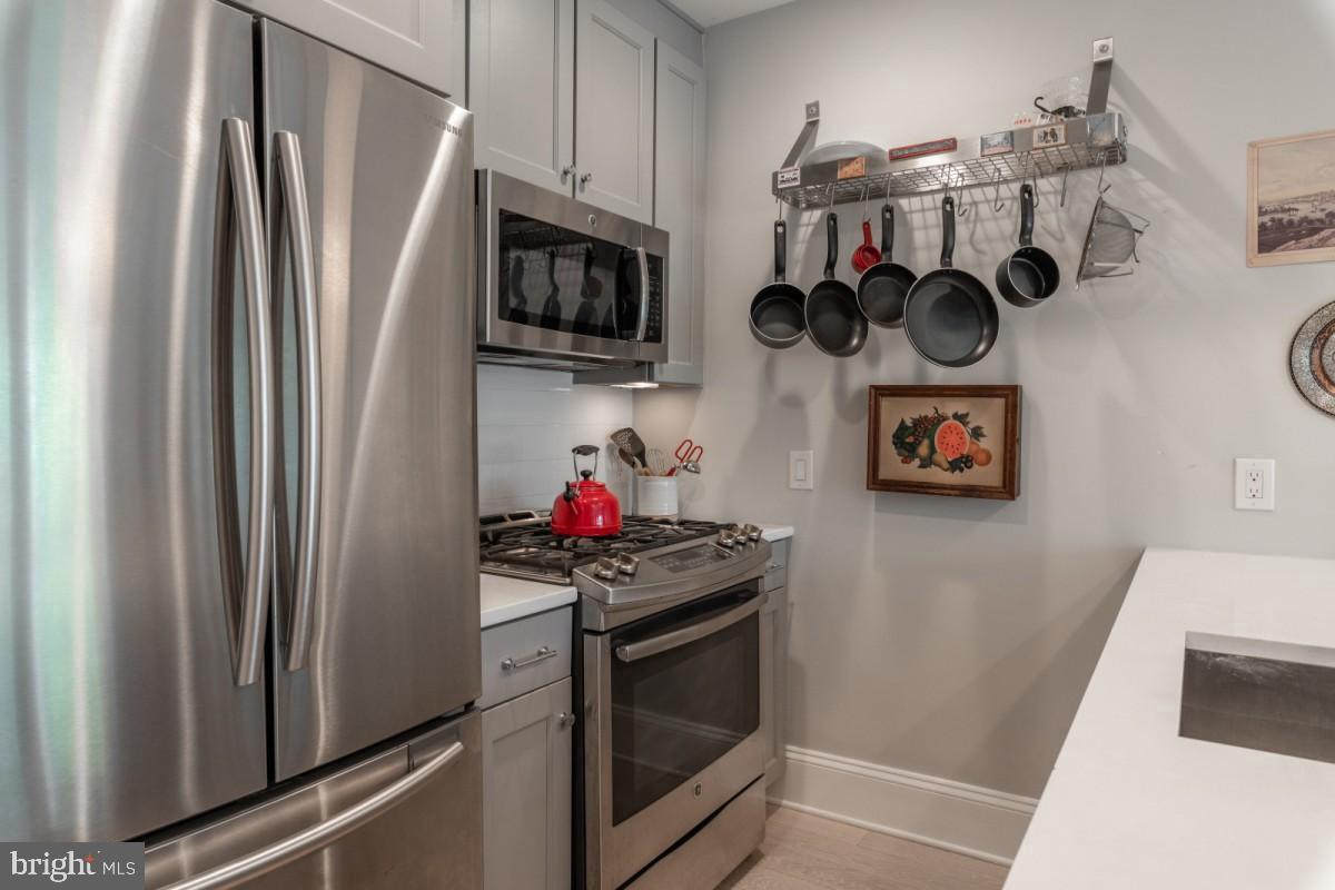 GLOVER PARK - Residential Lease