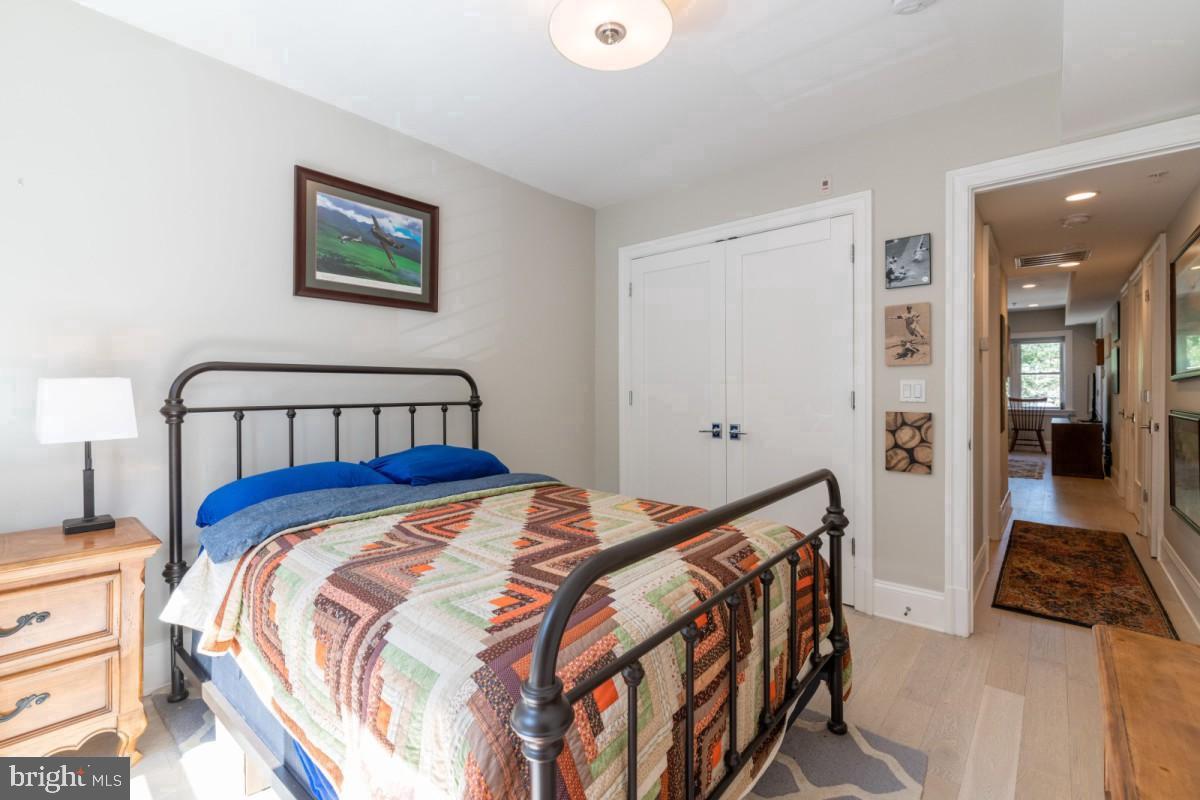 GLOVER PARK - Residential Lease