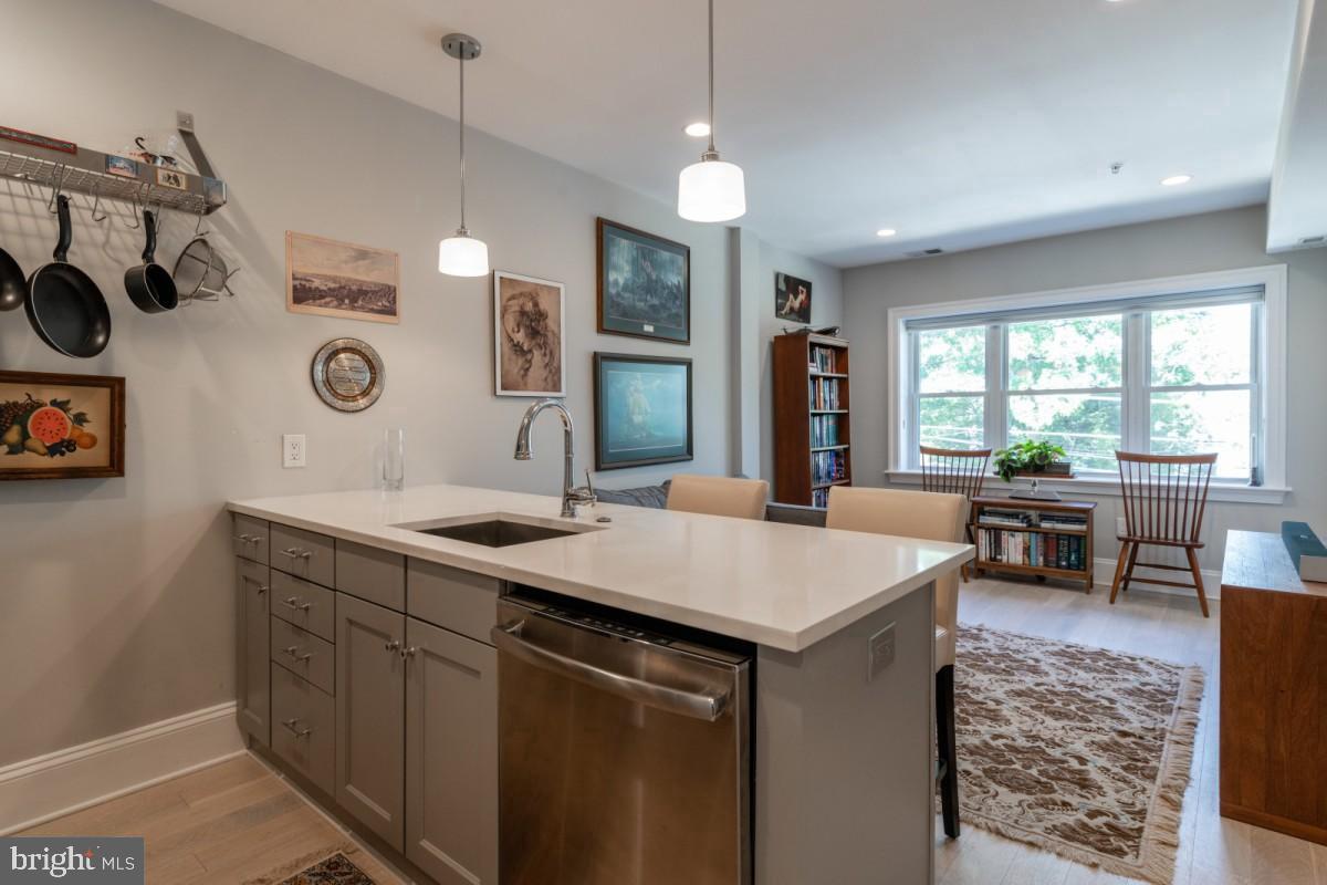 GLOVER PARK - Residential Lease