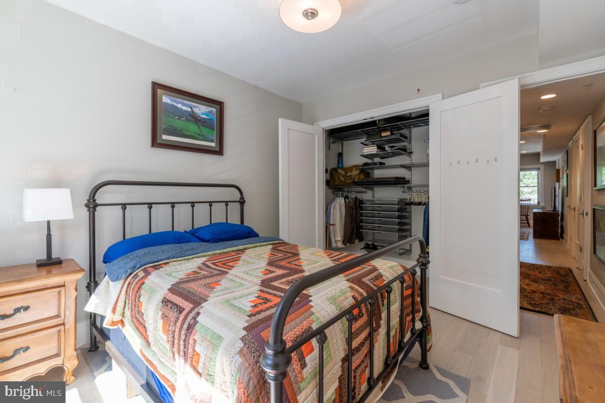 GLOVER PARK - Residential Lease