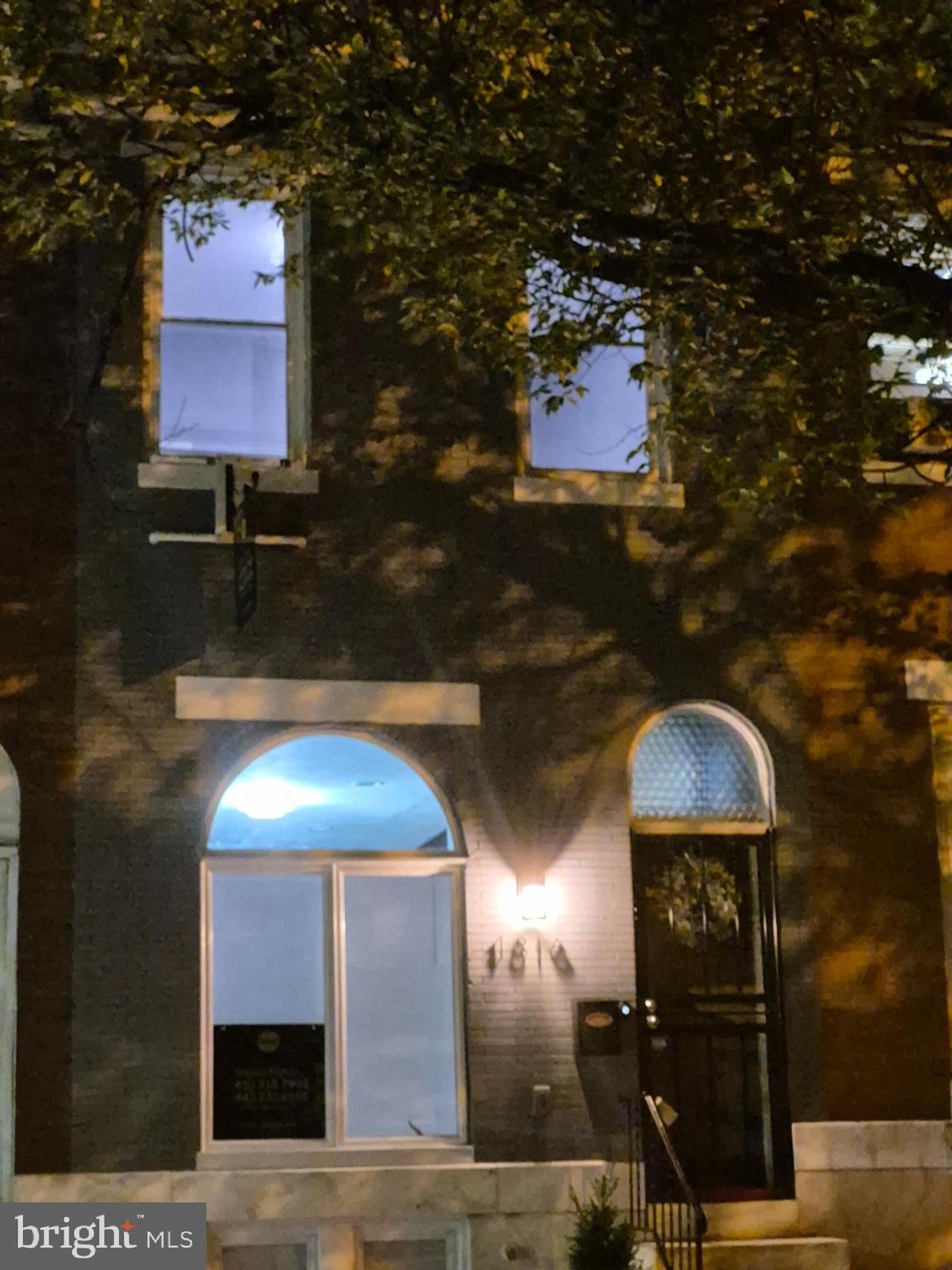 BROADWAY EAST - Residential
