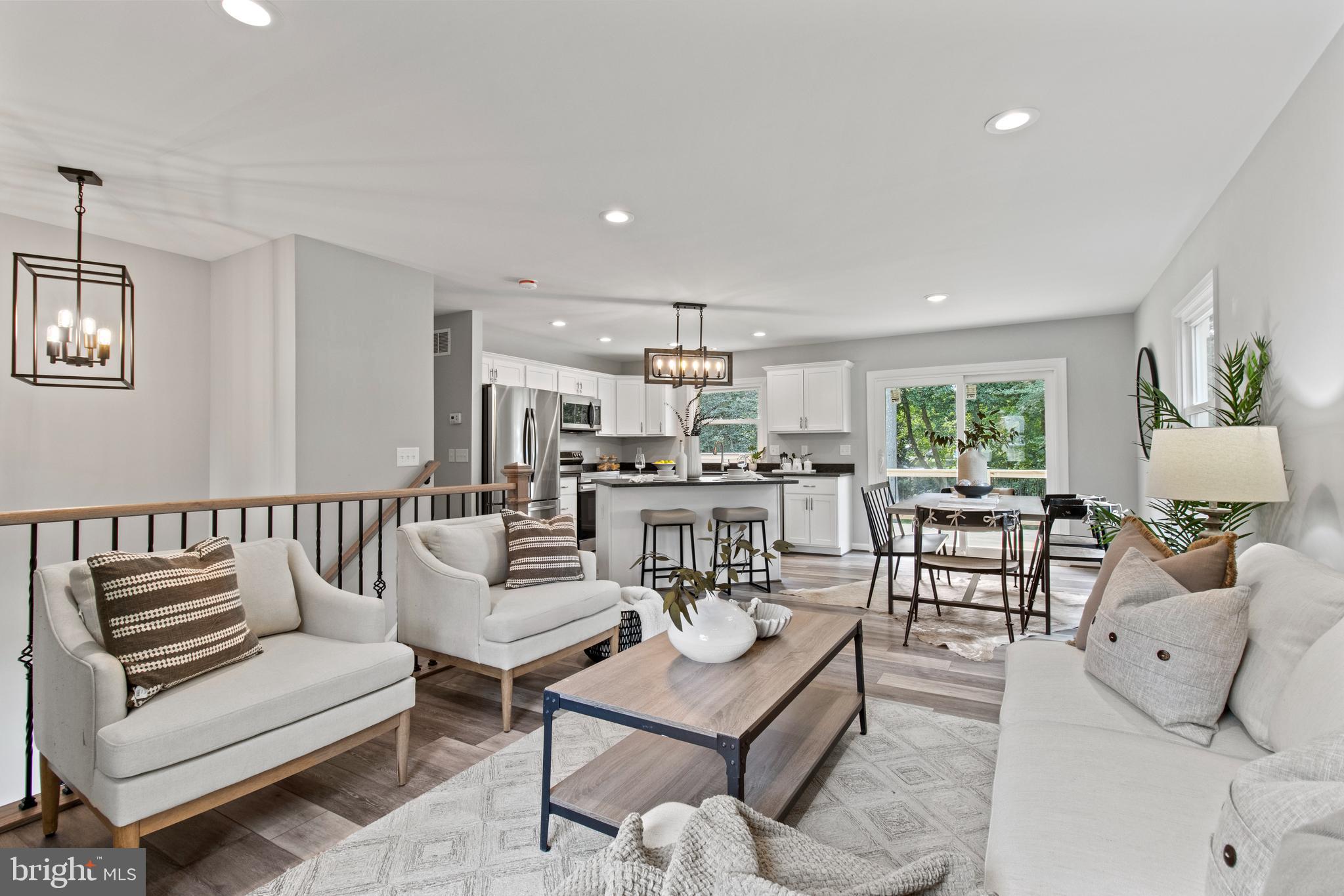 LONG POINT ON THE MAGOTHY - Residential