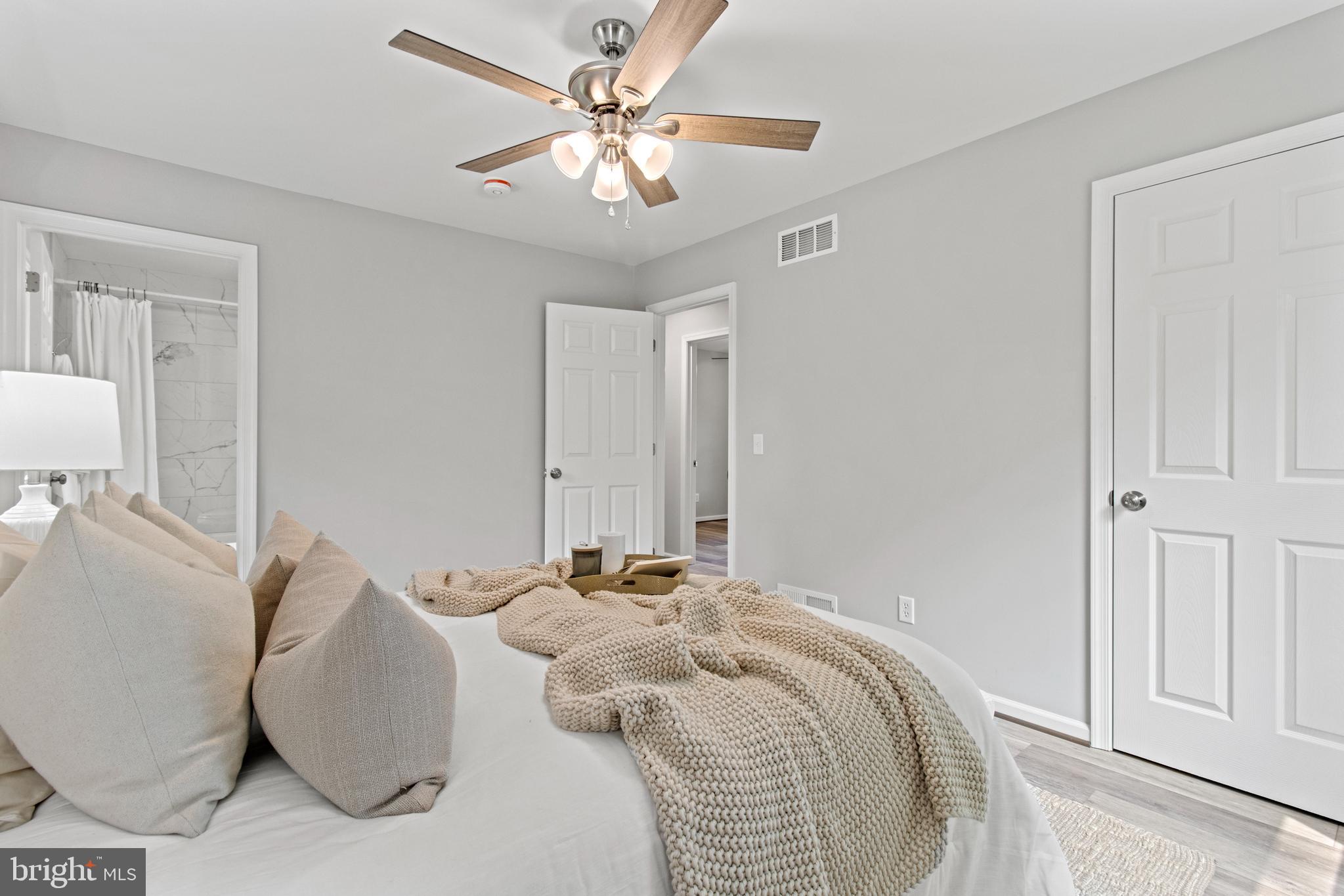 LONG POINT ON THE MAGOTHY - Residential