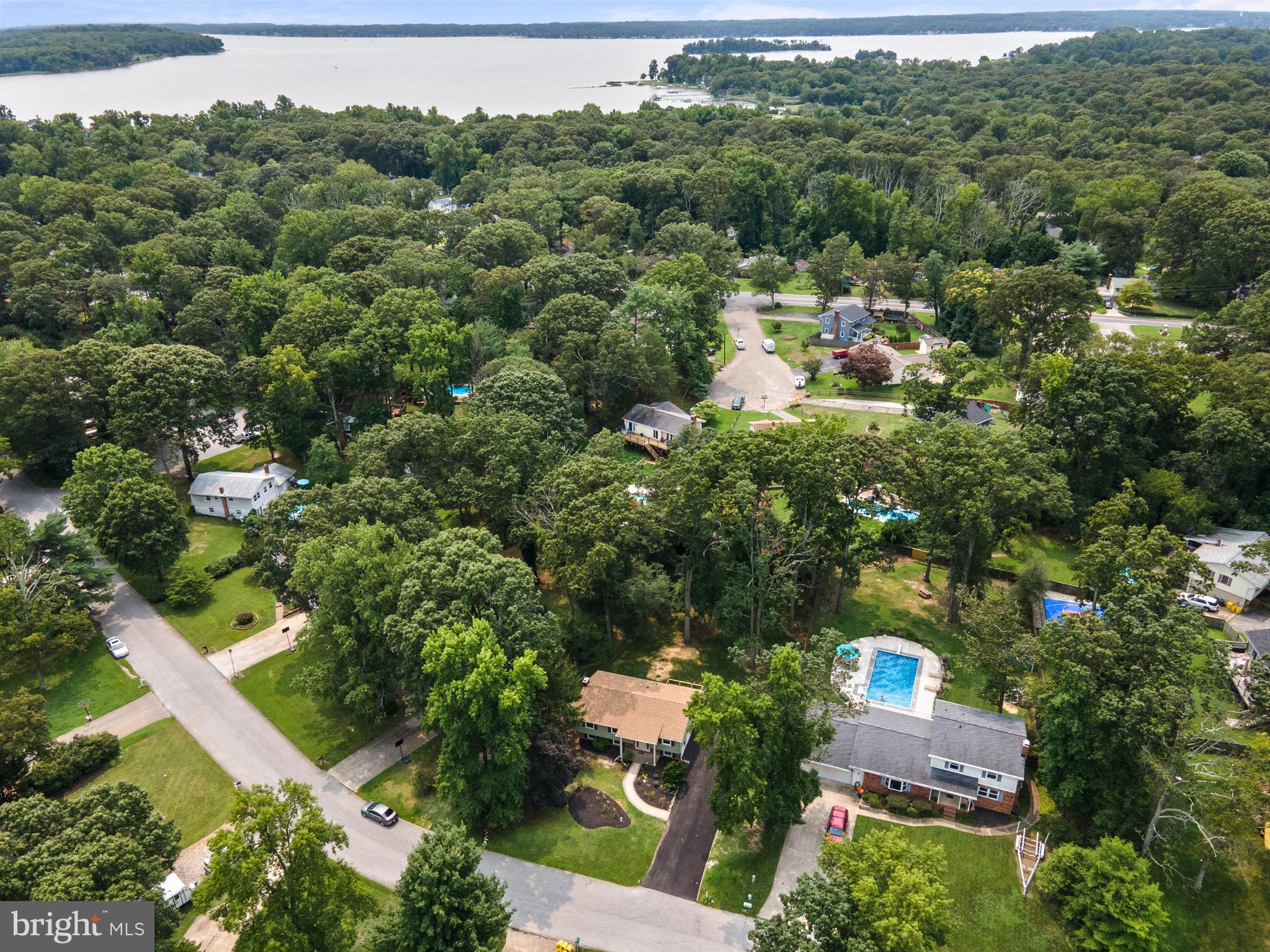 LONG POINT ON THE MAGOTHY - Residential