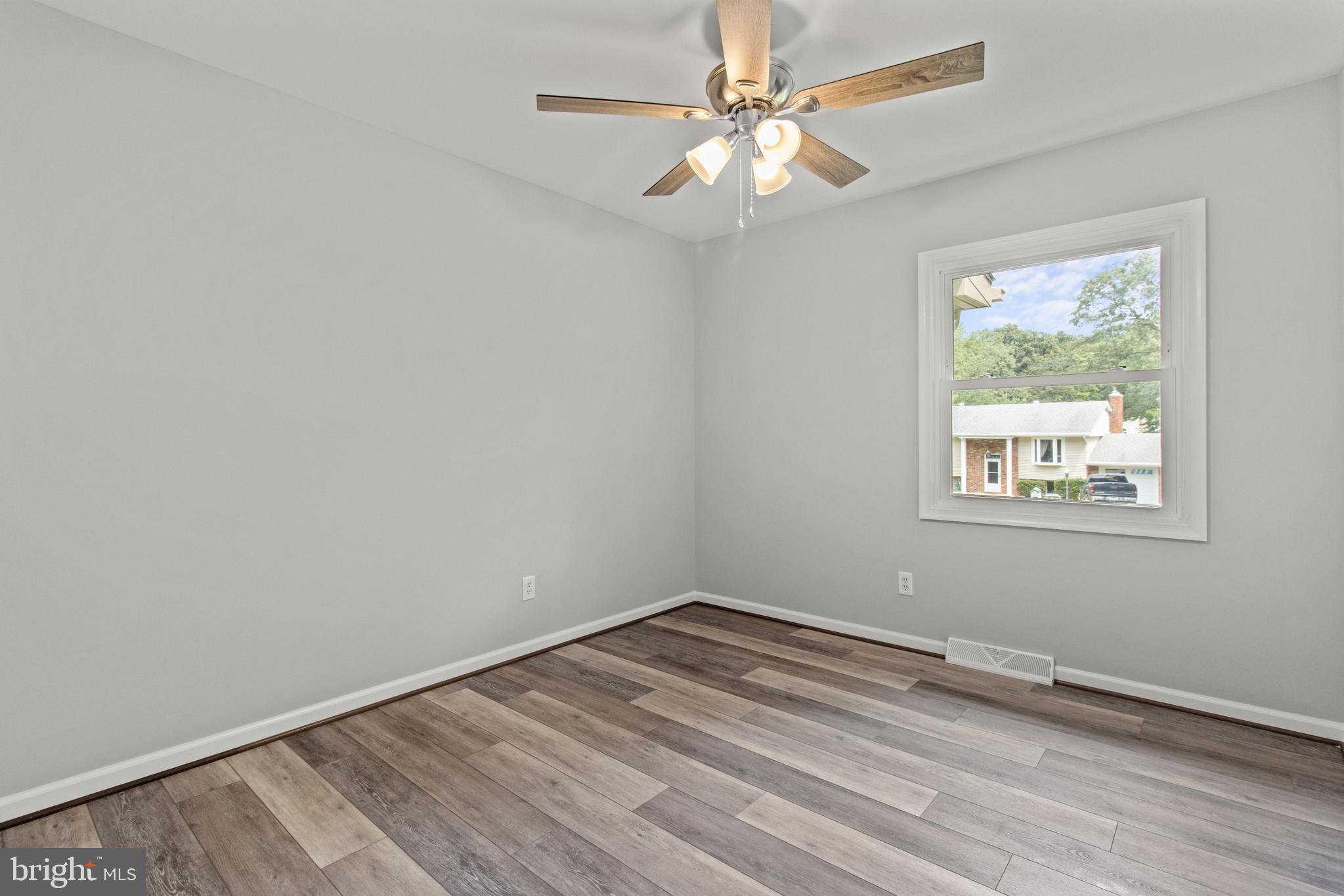 LONG POINT ON THE MAGOTHY - Residential