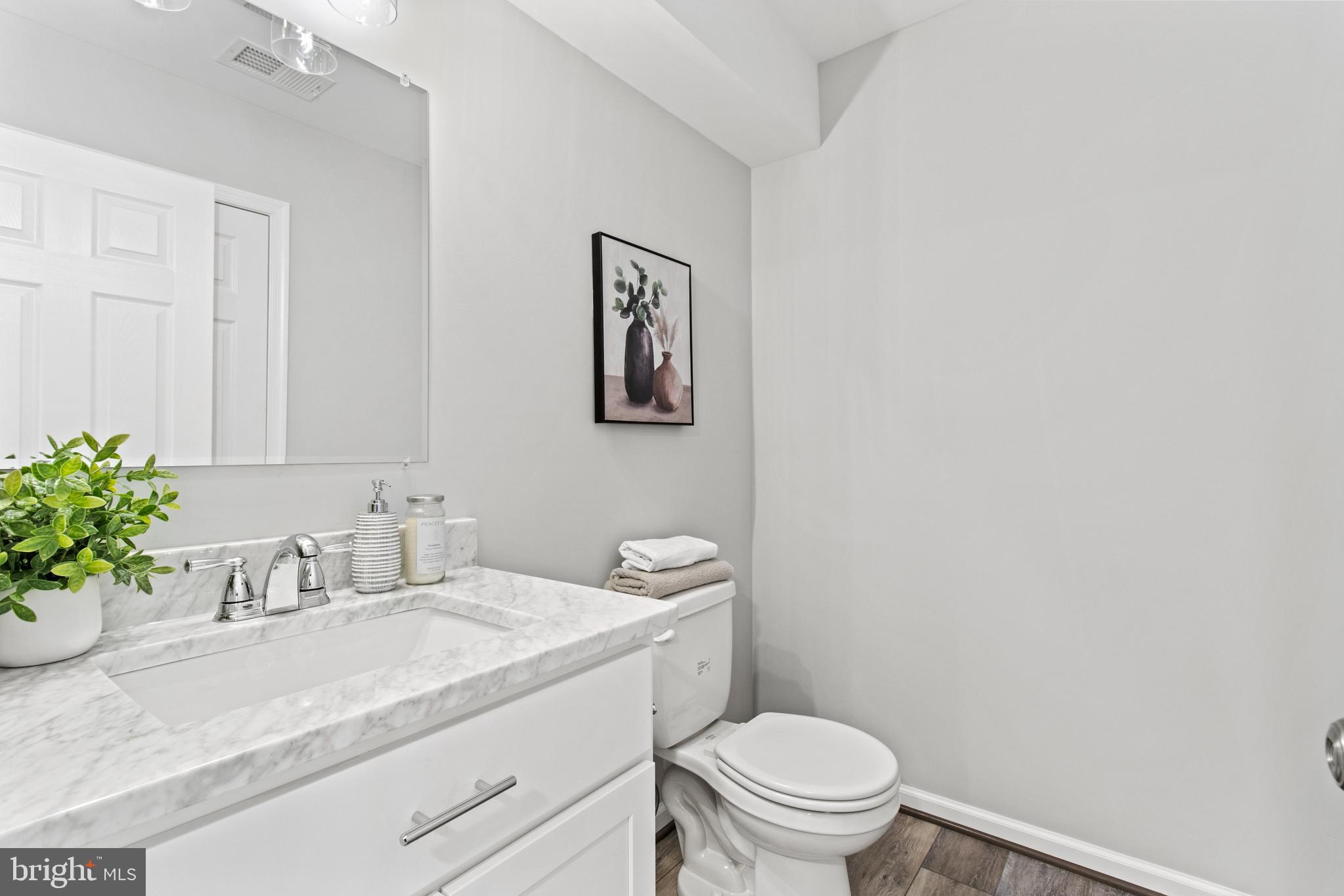 LONG POINT ON THE MAGOTHY - Residential