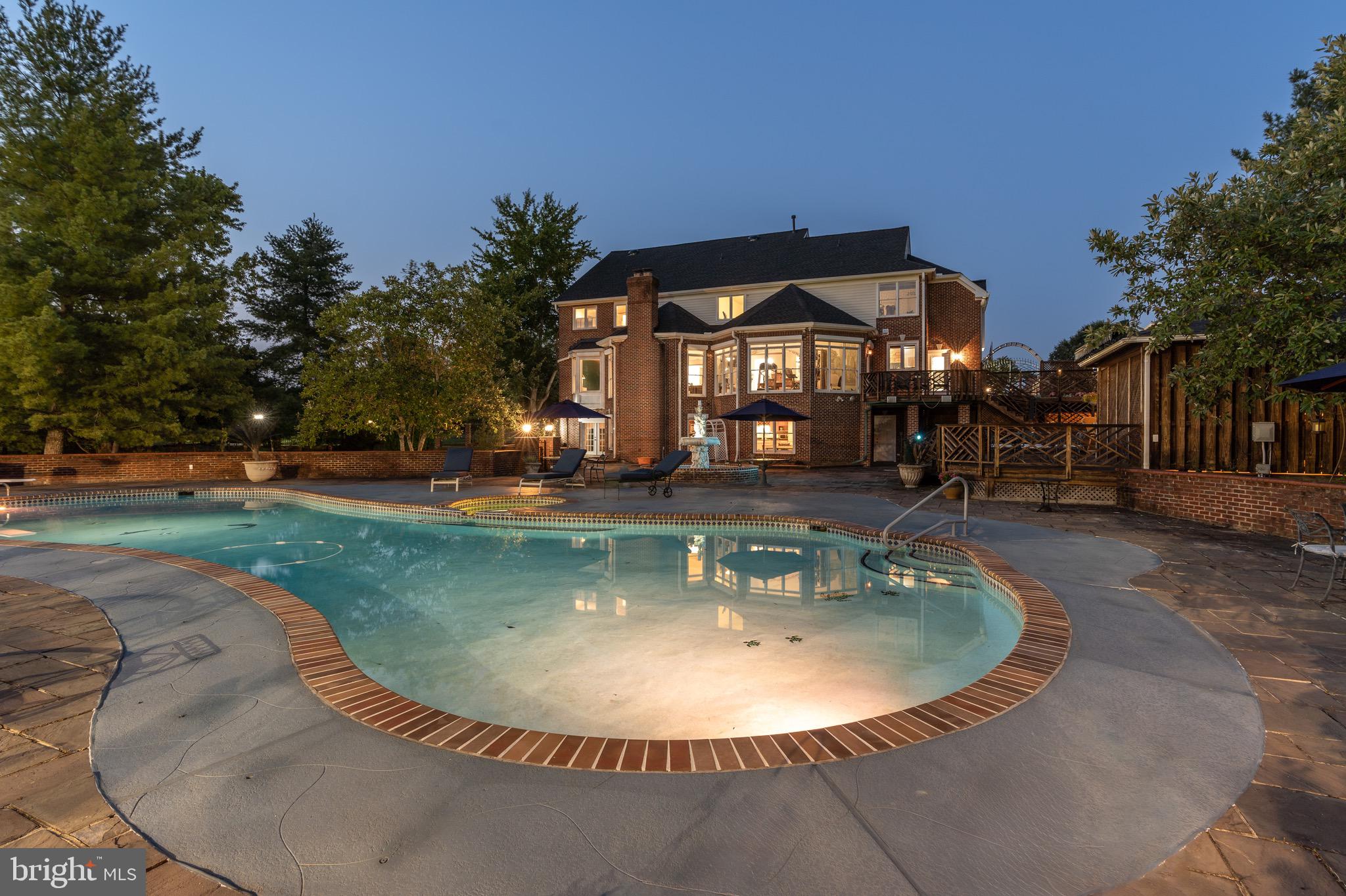 SULLY ESTATES - Residential