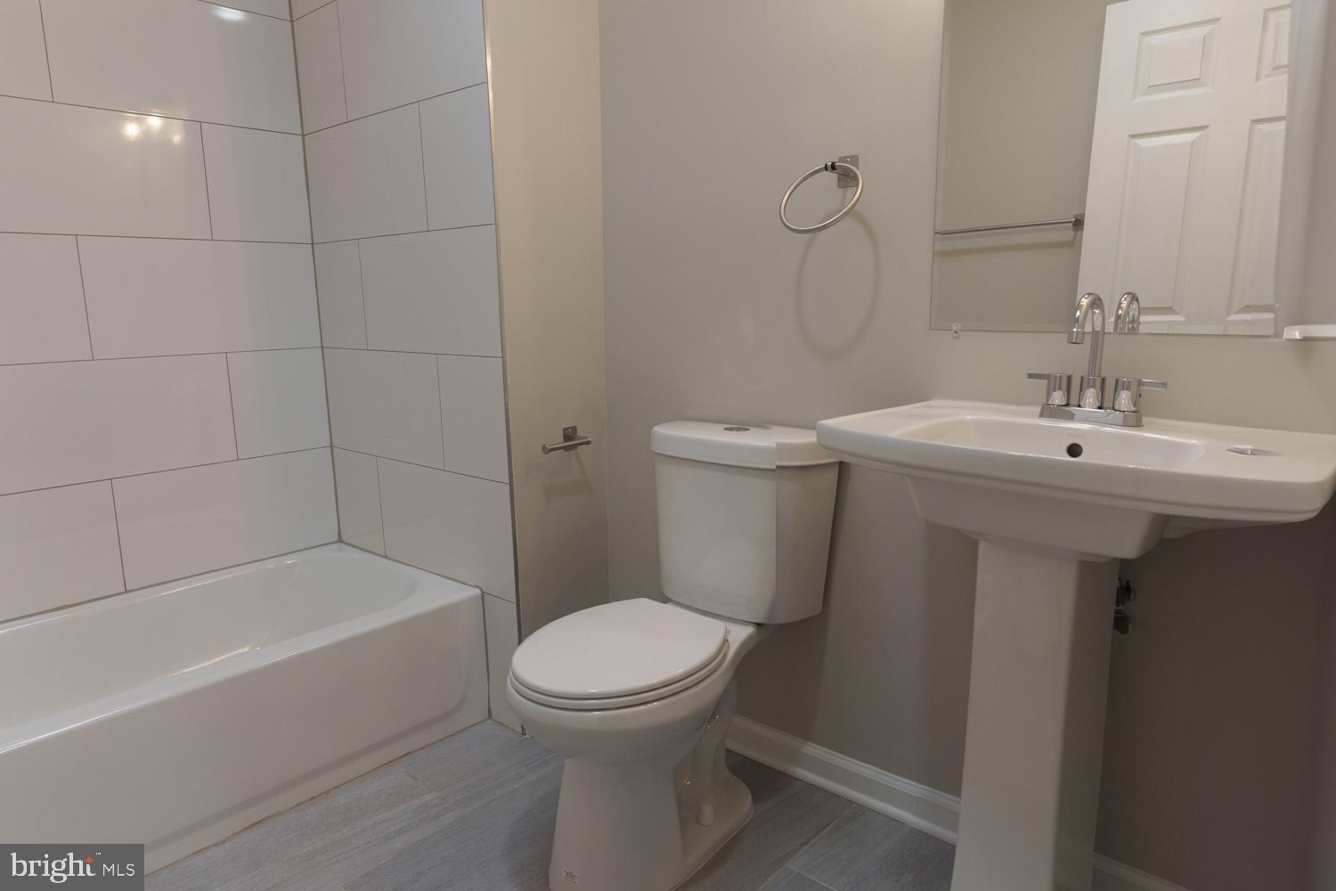 CHERRY HILL - Residential