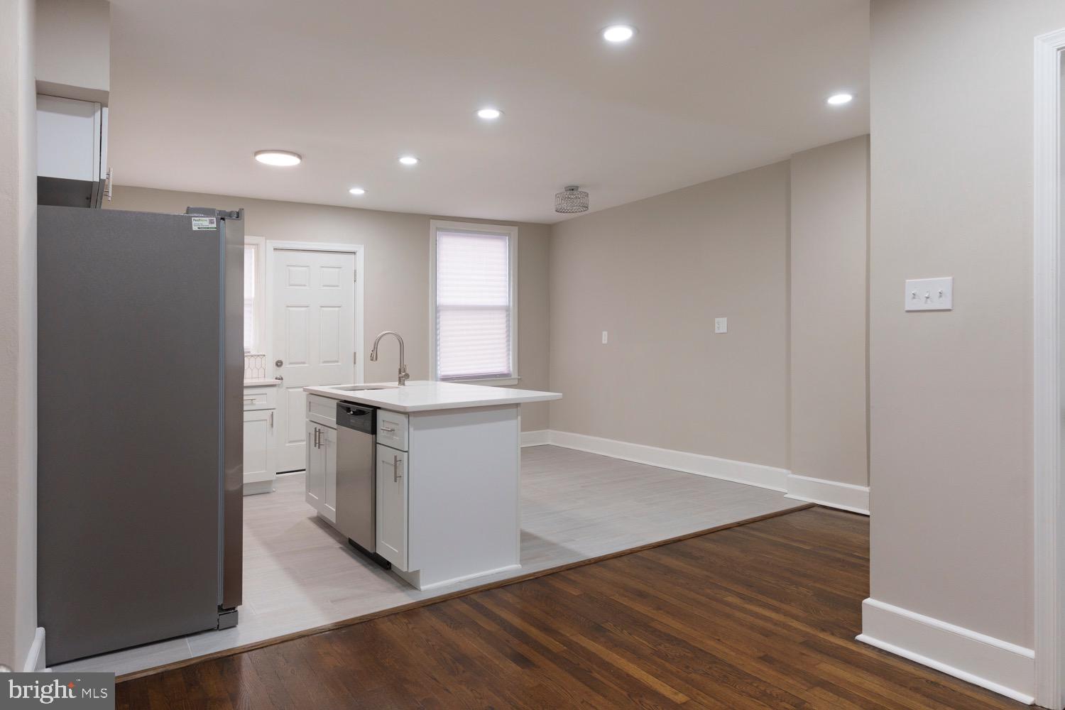 CHERRY HILL - Residential