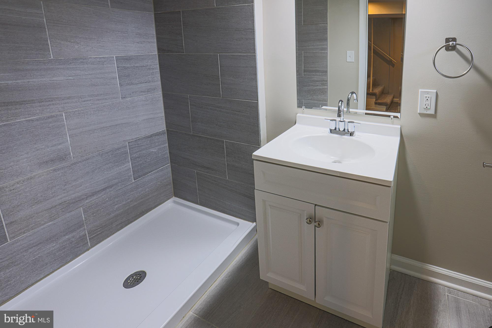 CHERRY HILL - Residential