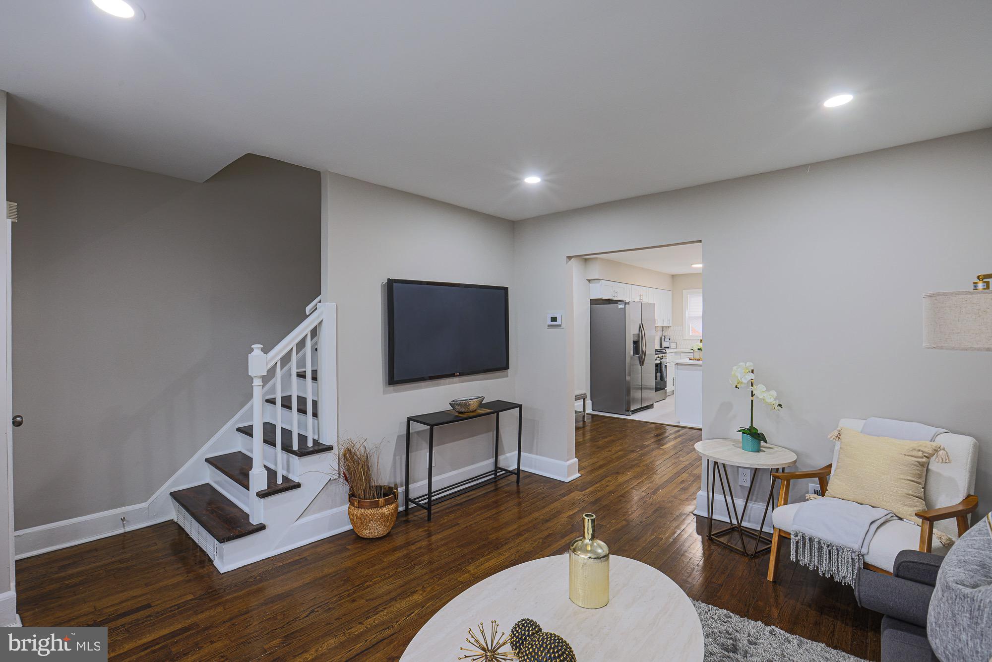 CHERRY HILL - Residential