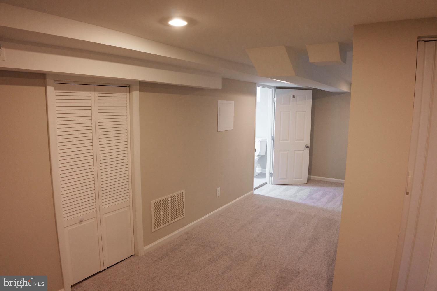 CHERRY HILL - Residential