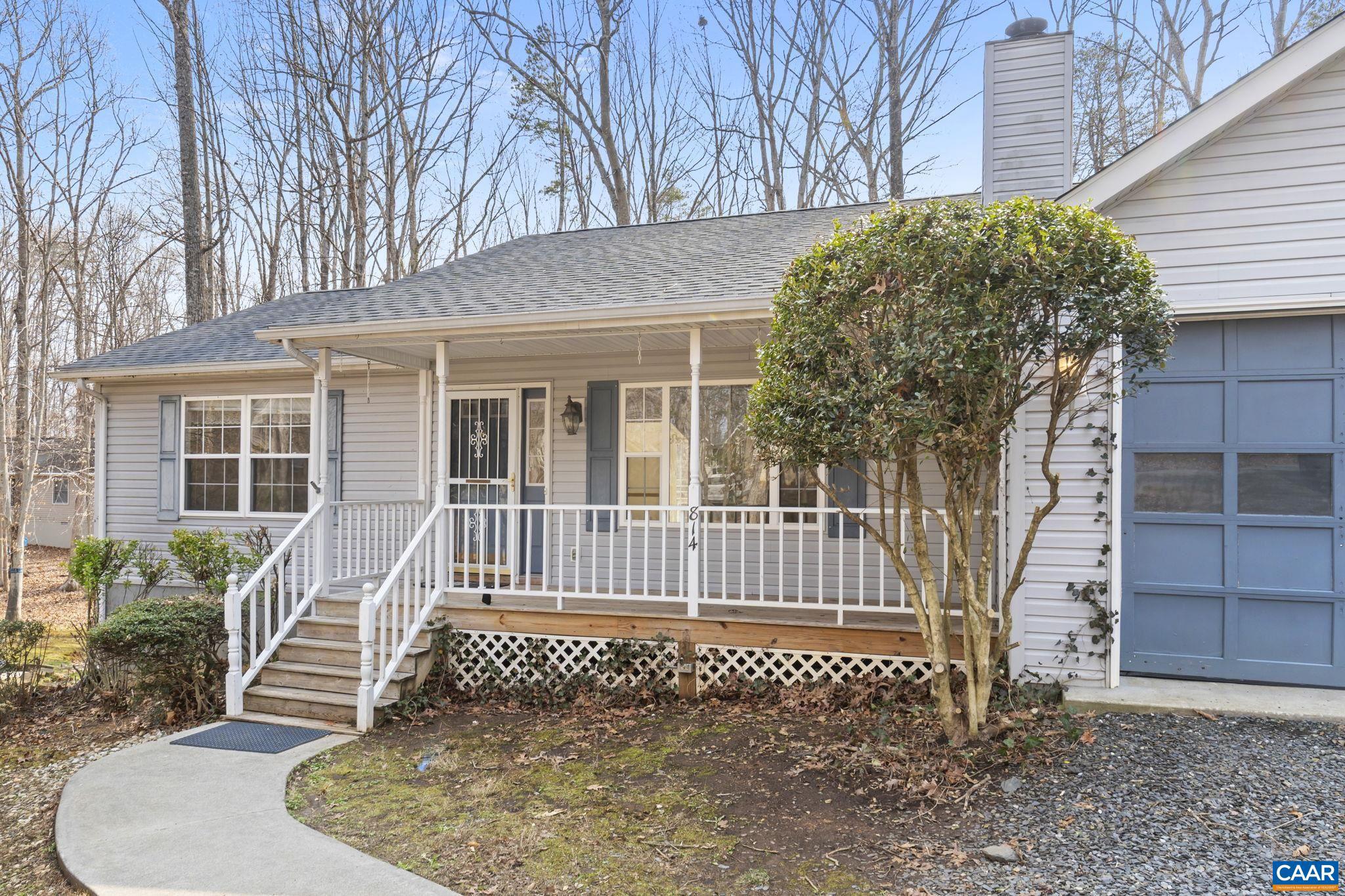 LAKE MONTICELLO - Residential