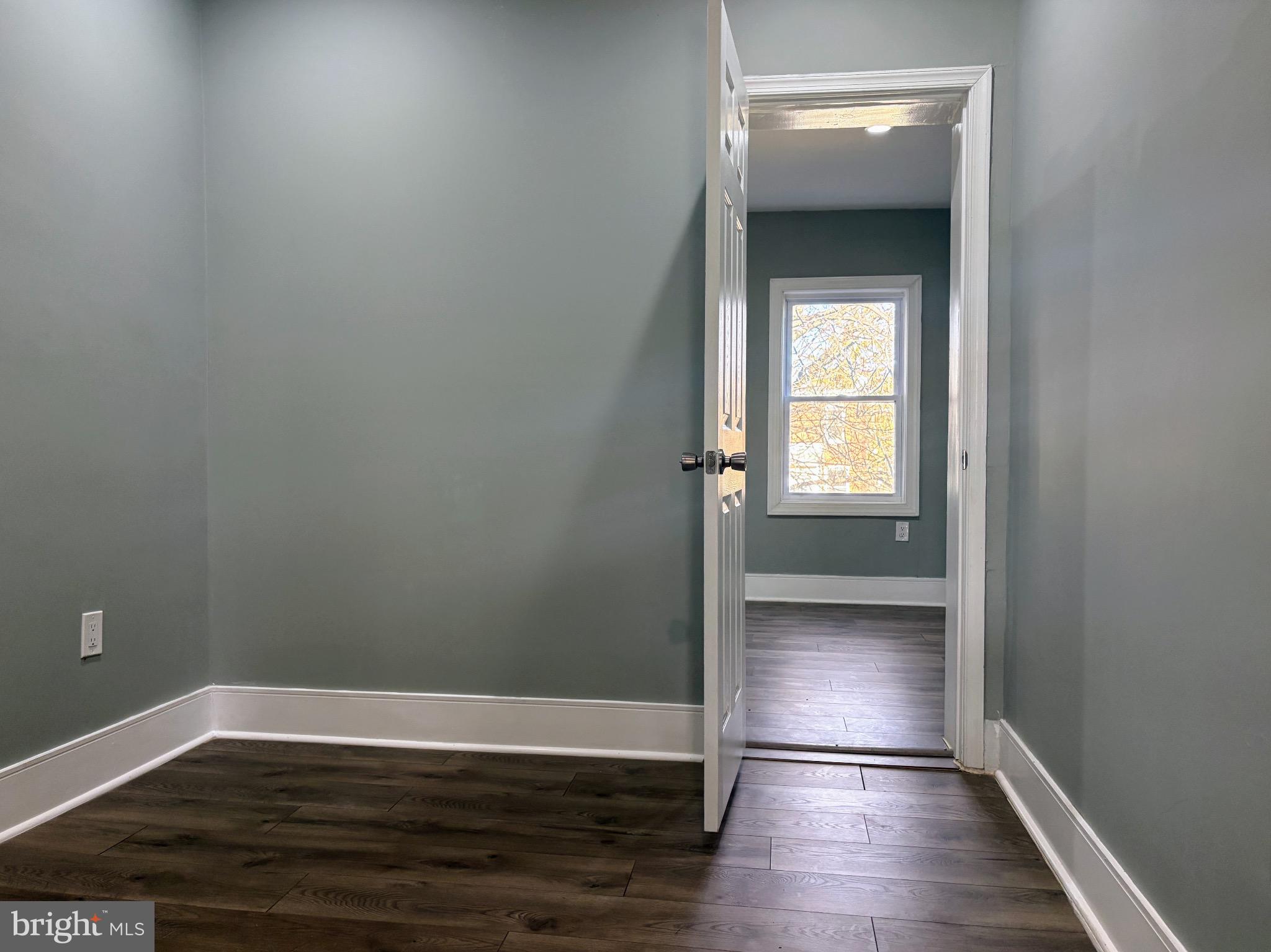 WAVERLY - Residential