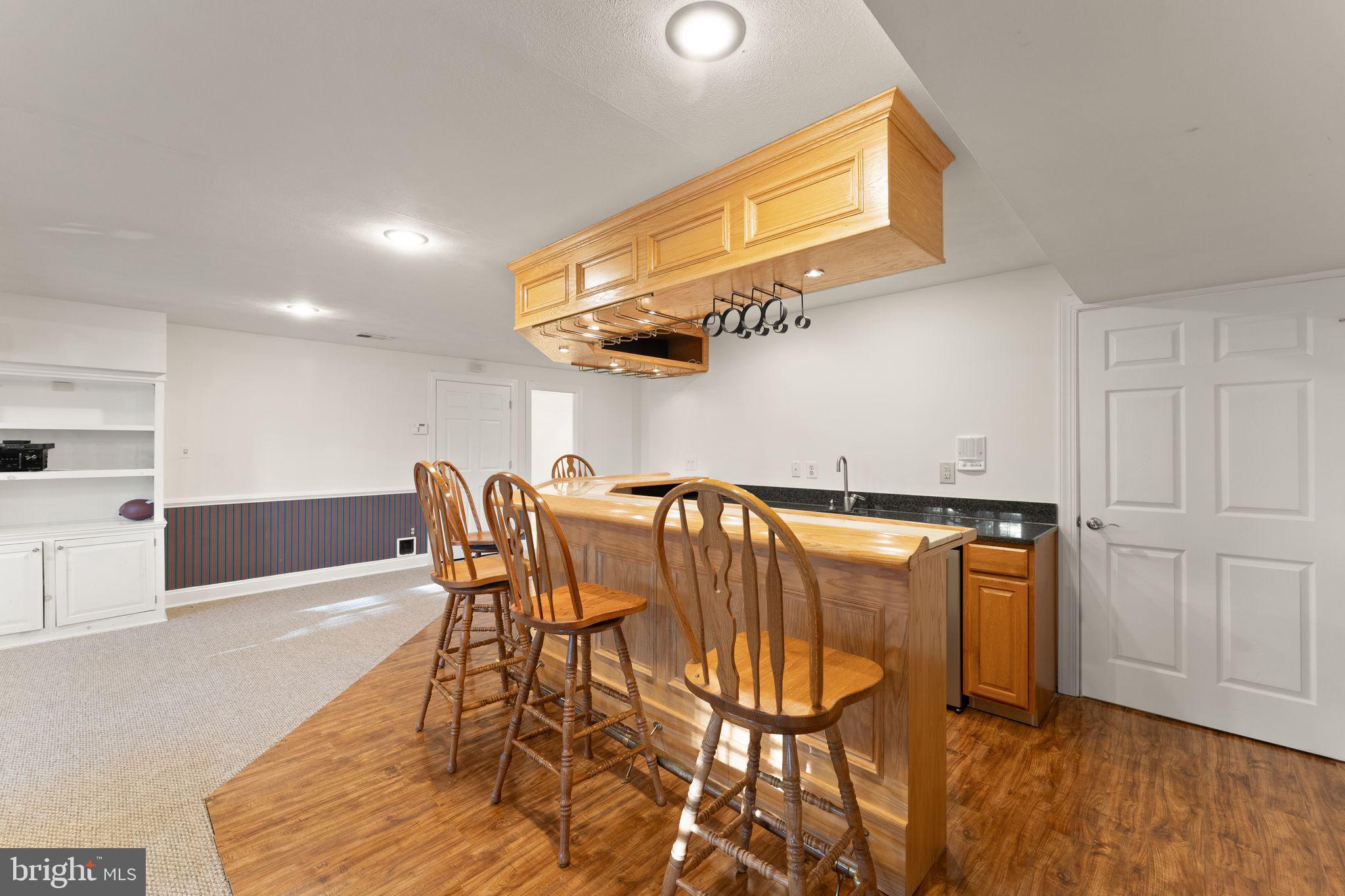 CHANTILLY ESTATES - Residential