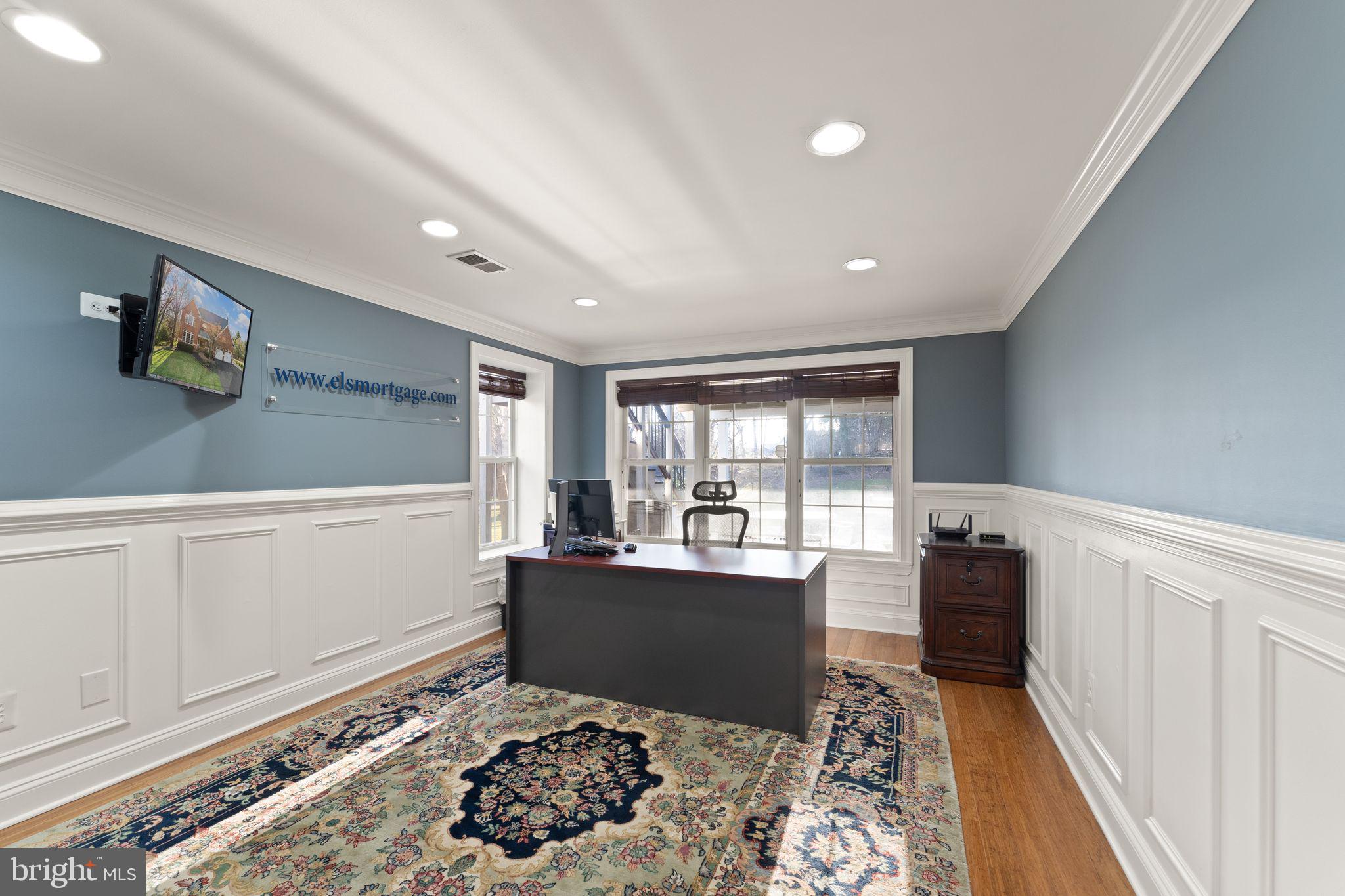 CHANTILLY ESTATES - Residential