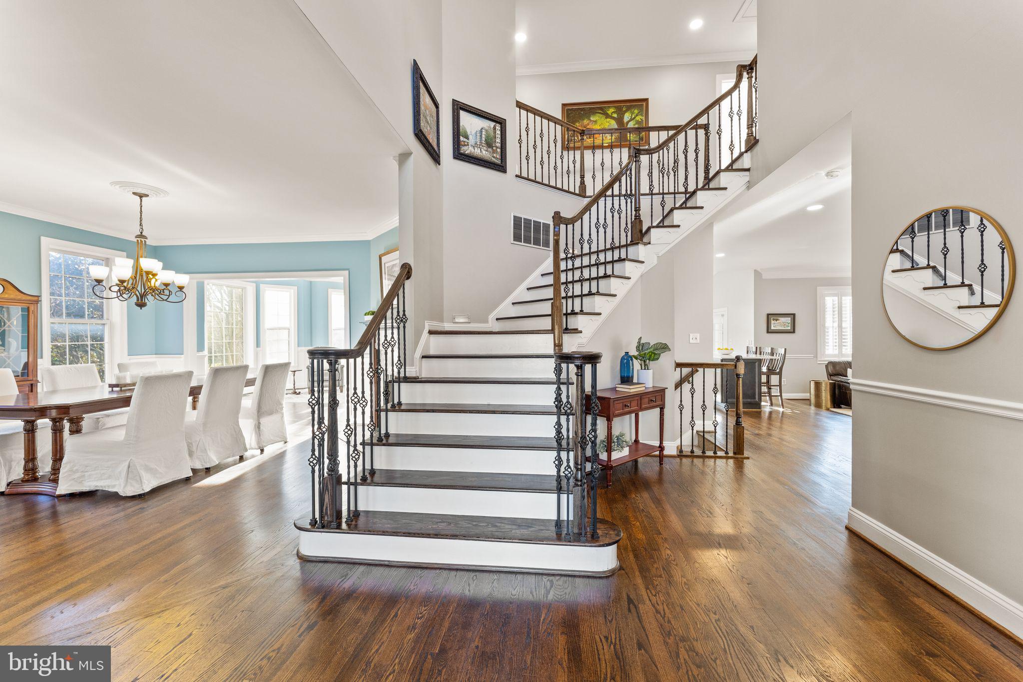 CHANTILLY ESTATES - Residential