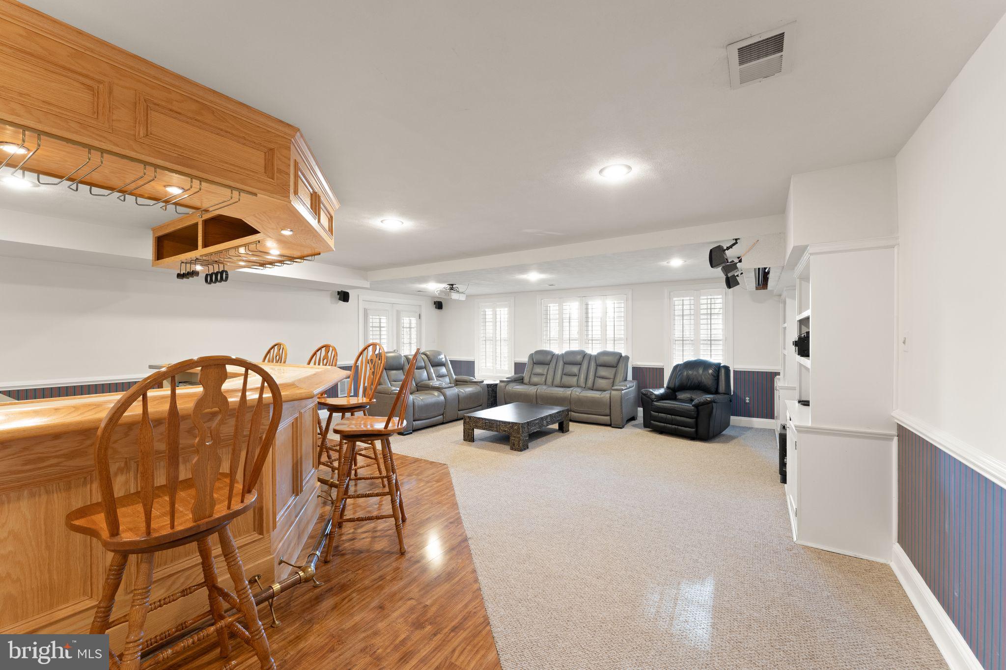 CHANTILLY ESTATES - Residential