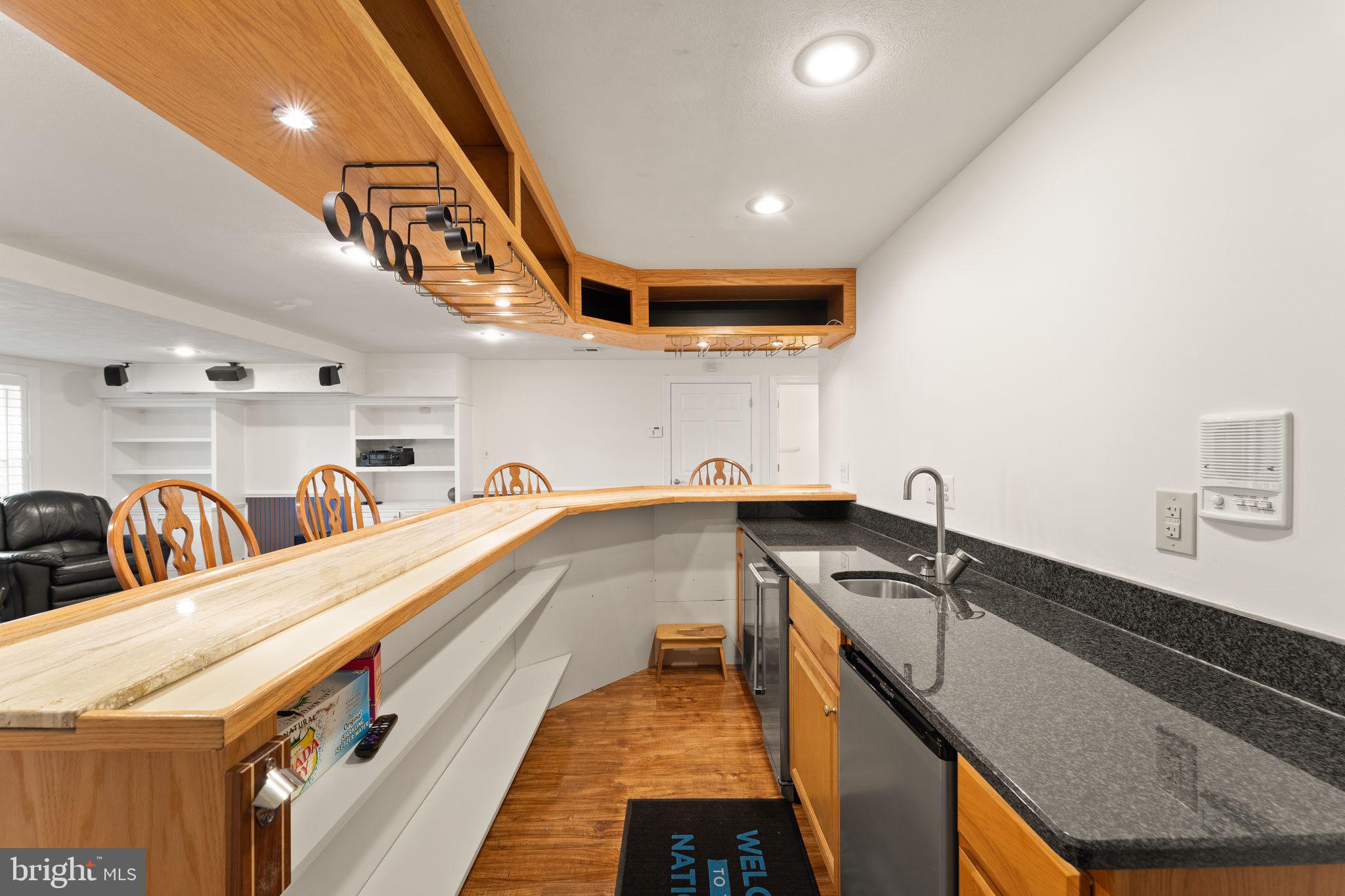 CHANTILLY ESTATES - Residential