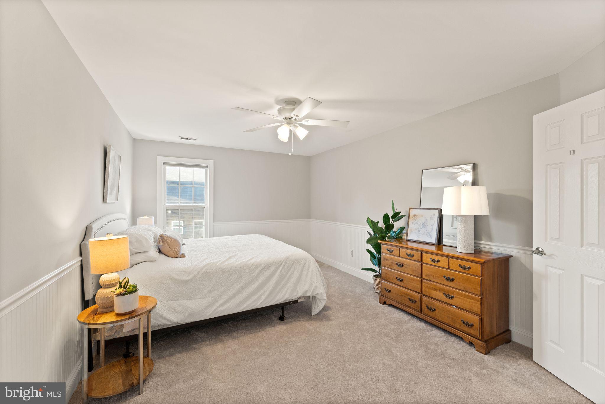 CHANTILLY ESTATES - Residential