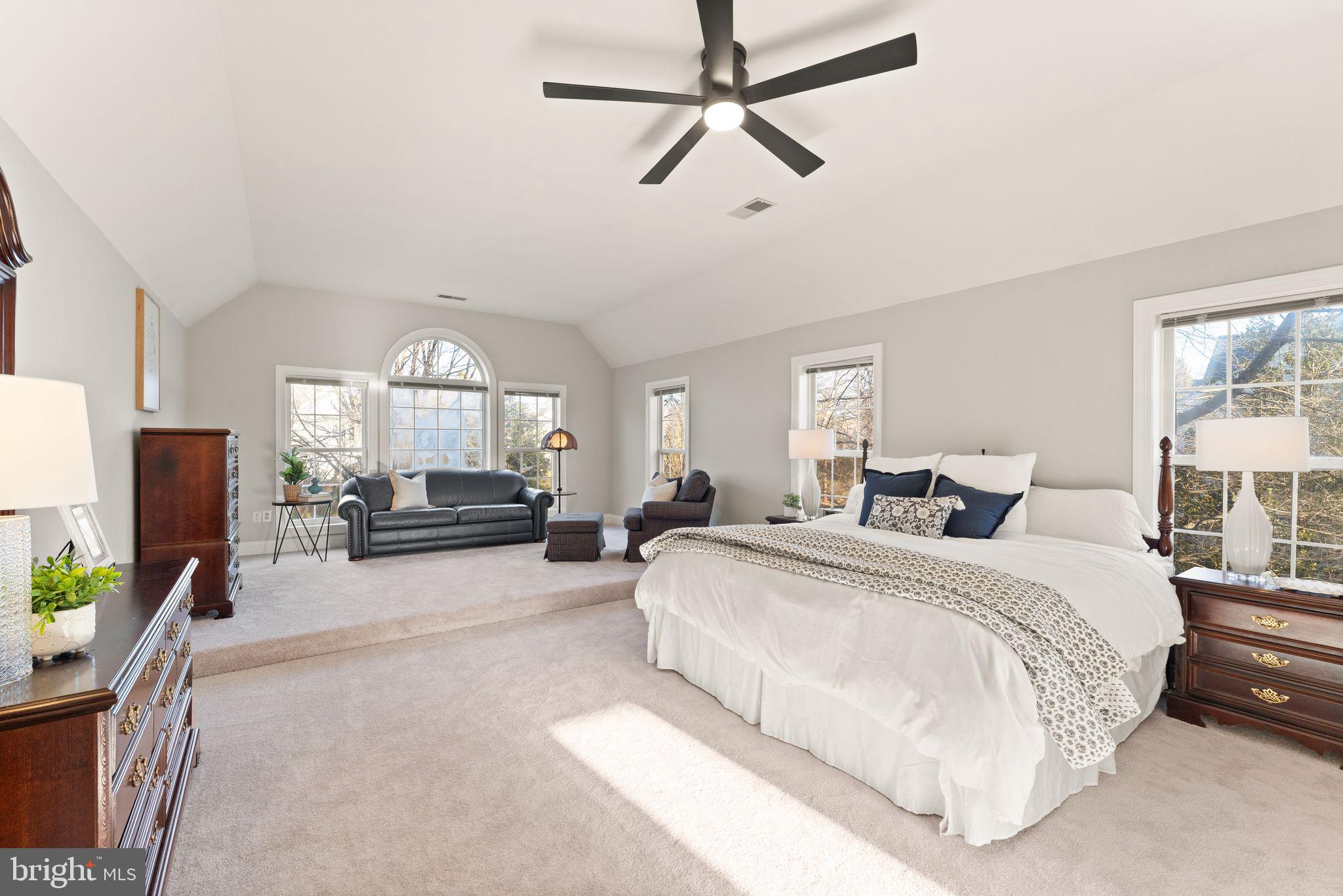 CHANTILLY ESTATES - Residential