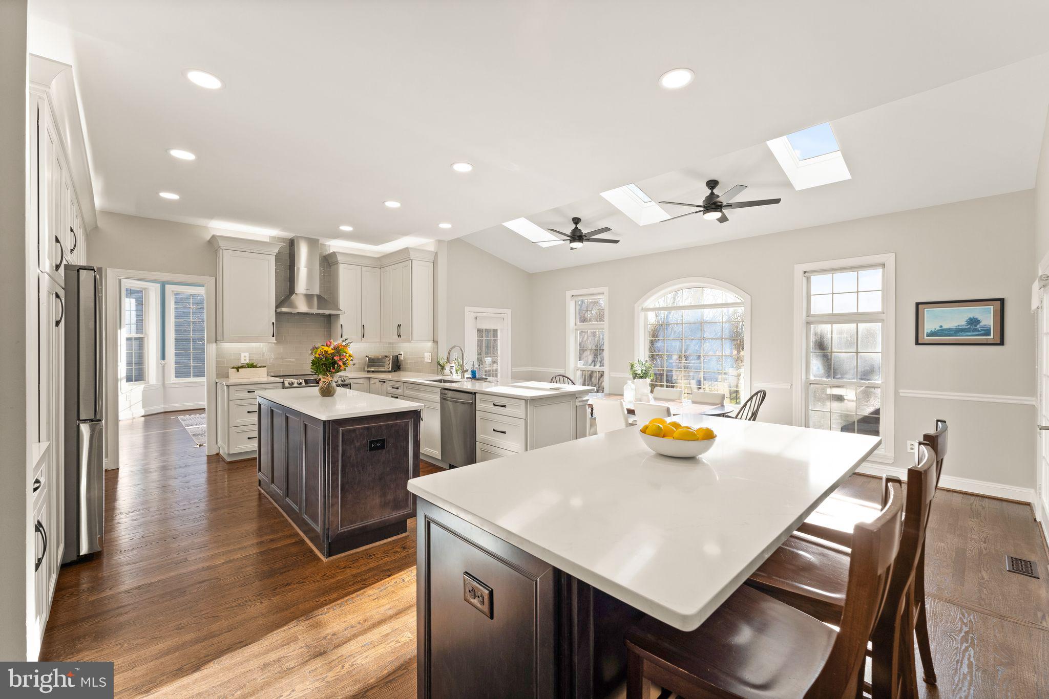 CHANTILLY ESTATES - Residential