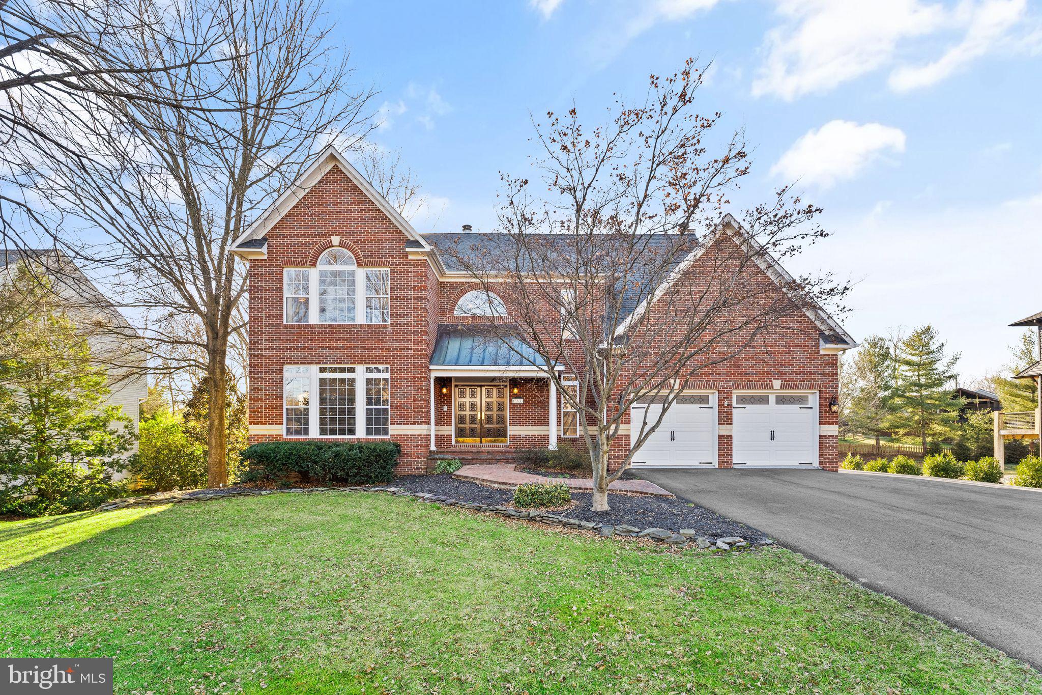 CHANTILLY ESTATES - Residential