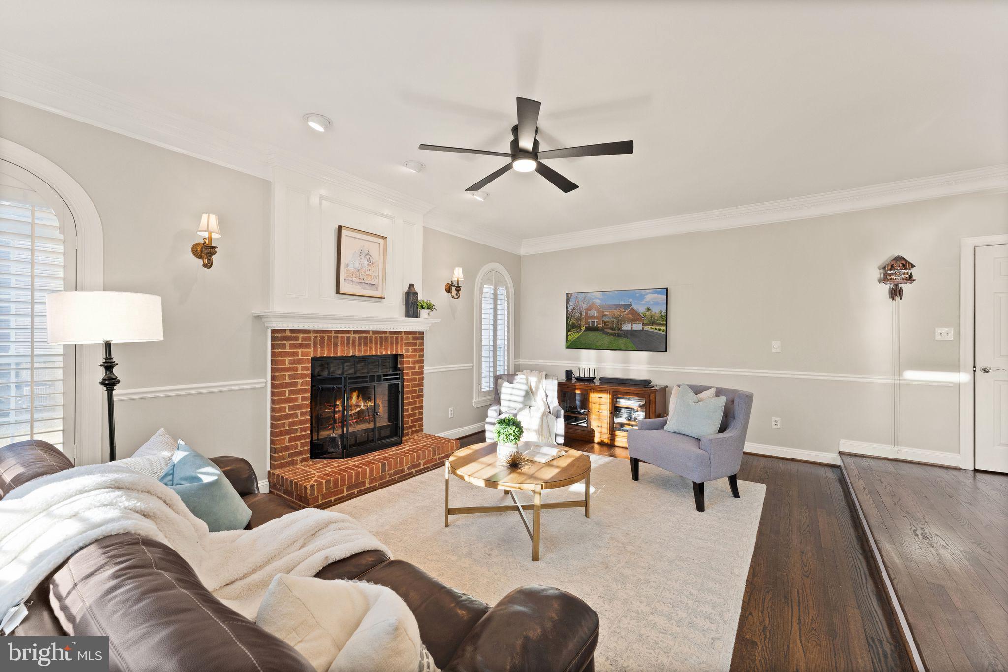 CHANTILLY ESTATES - Residential