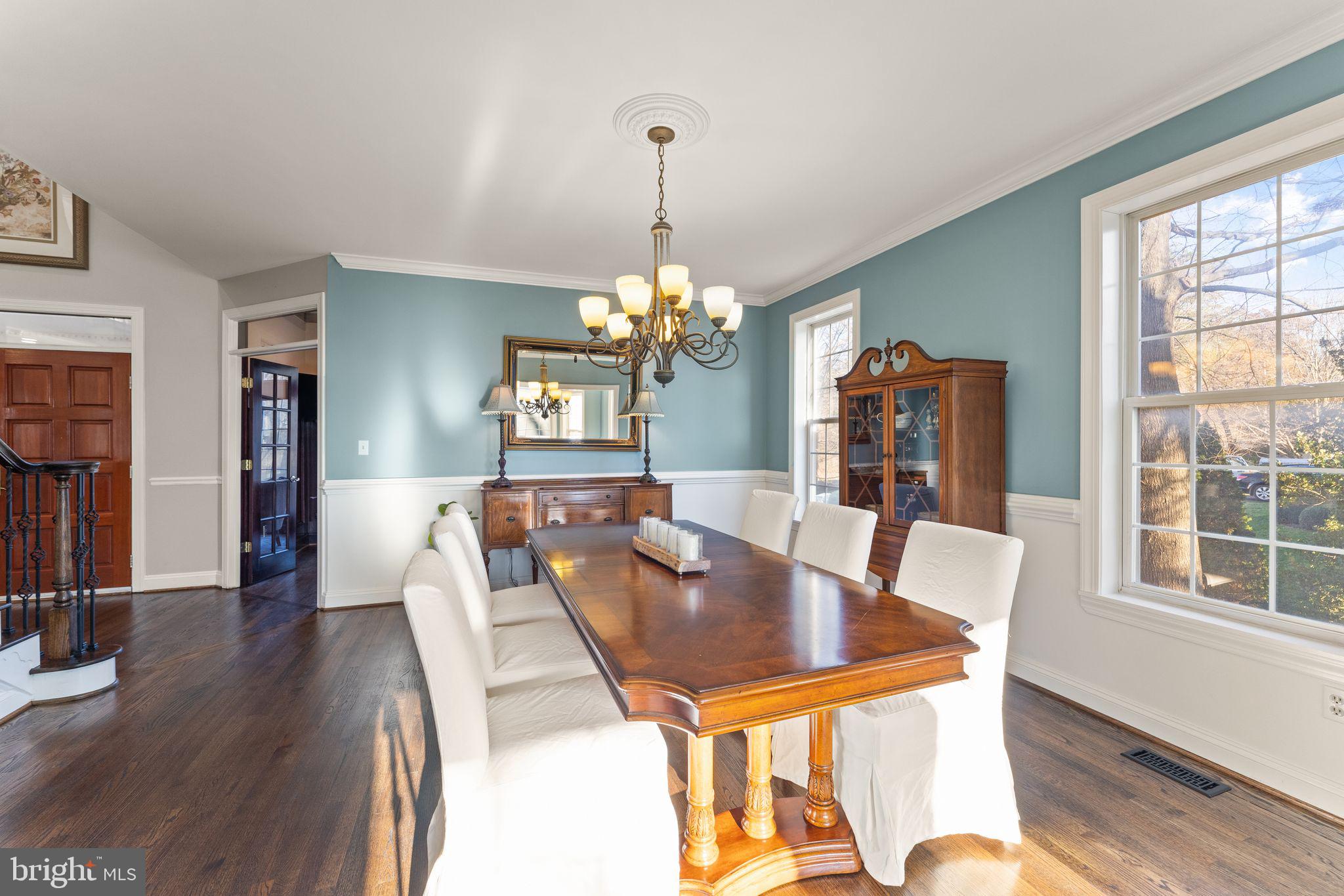 CHANTILLY ESTATES - Residential