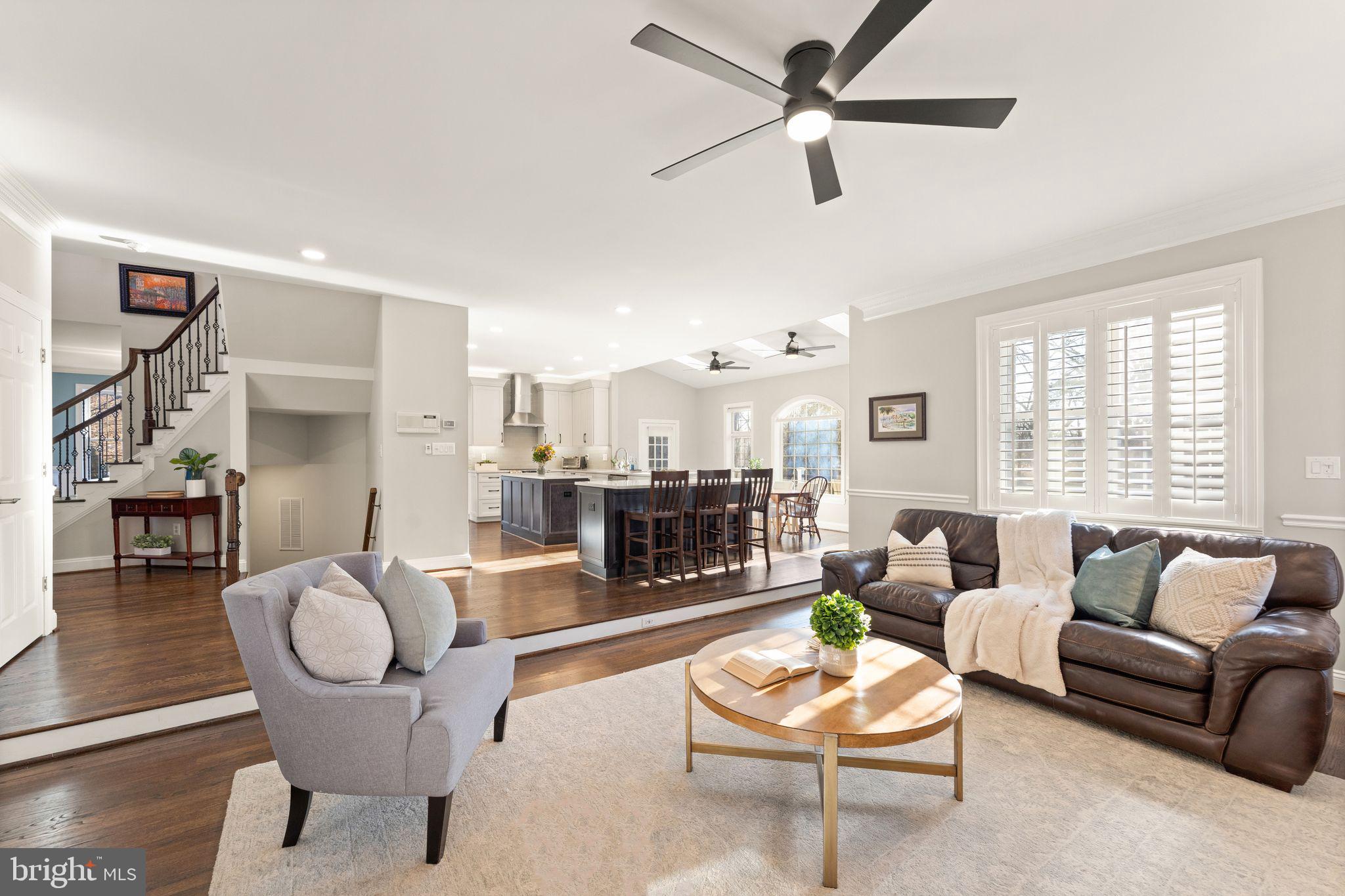 CHANTILLY ESTATES - Residential