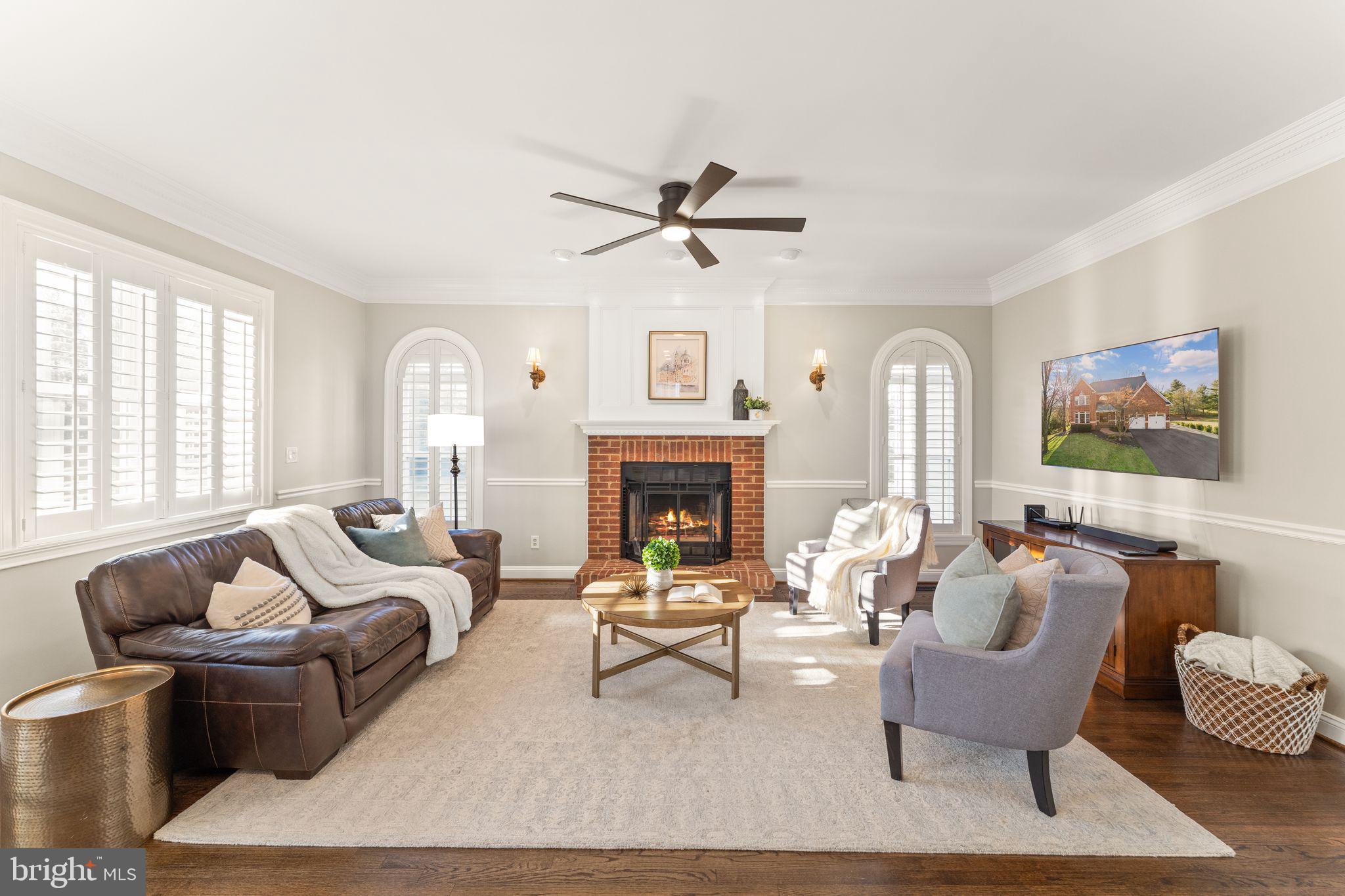 CHANTILLY ESTATES - Residential