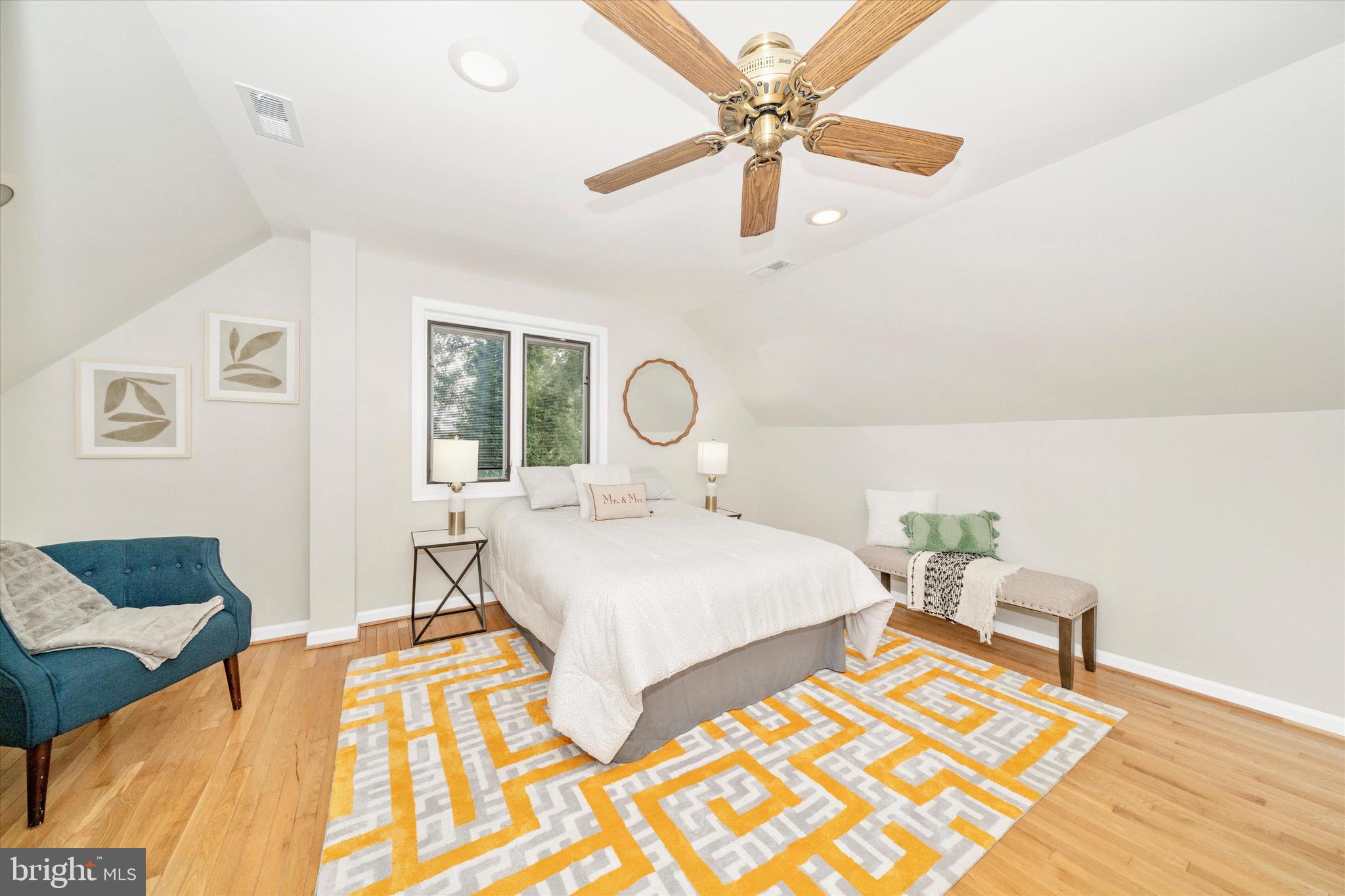 MICHIGAN PARK HILLS - Residential