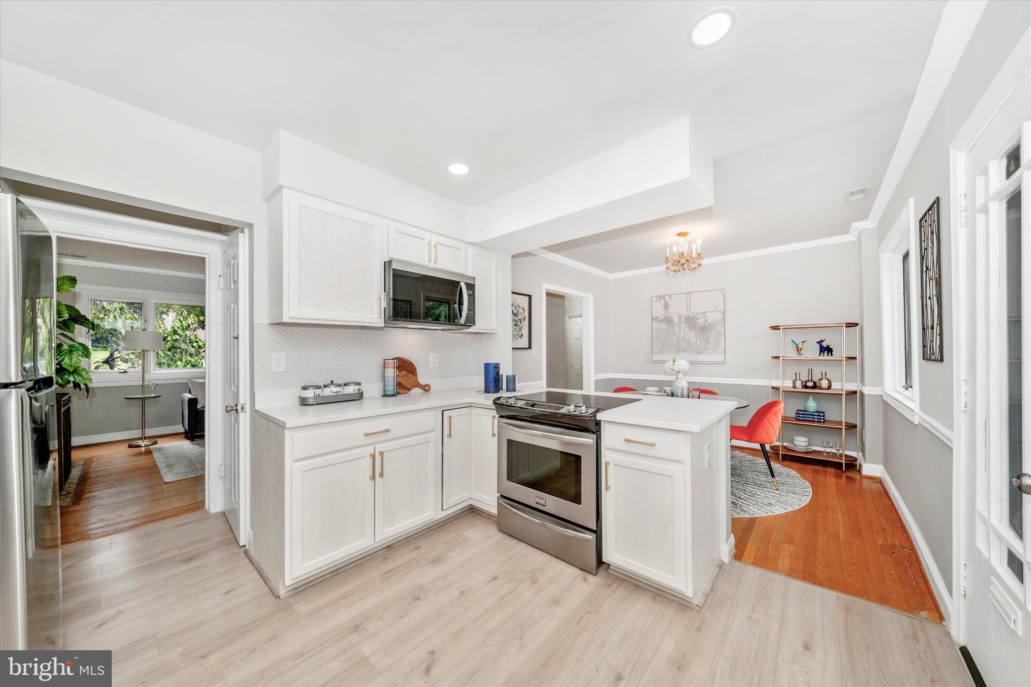 MICHIGAN PARK HILLS - Residential