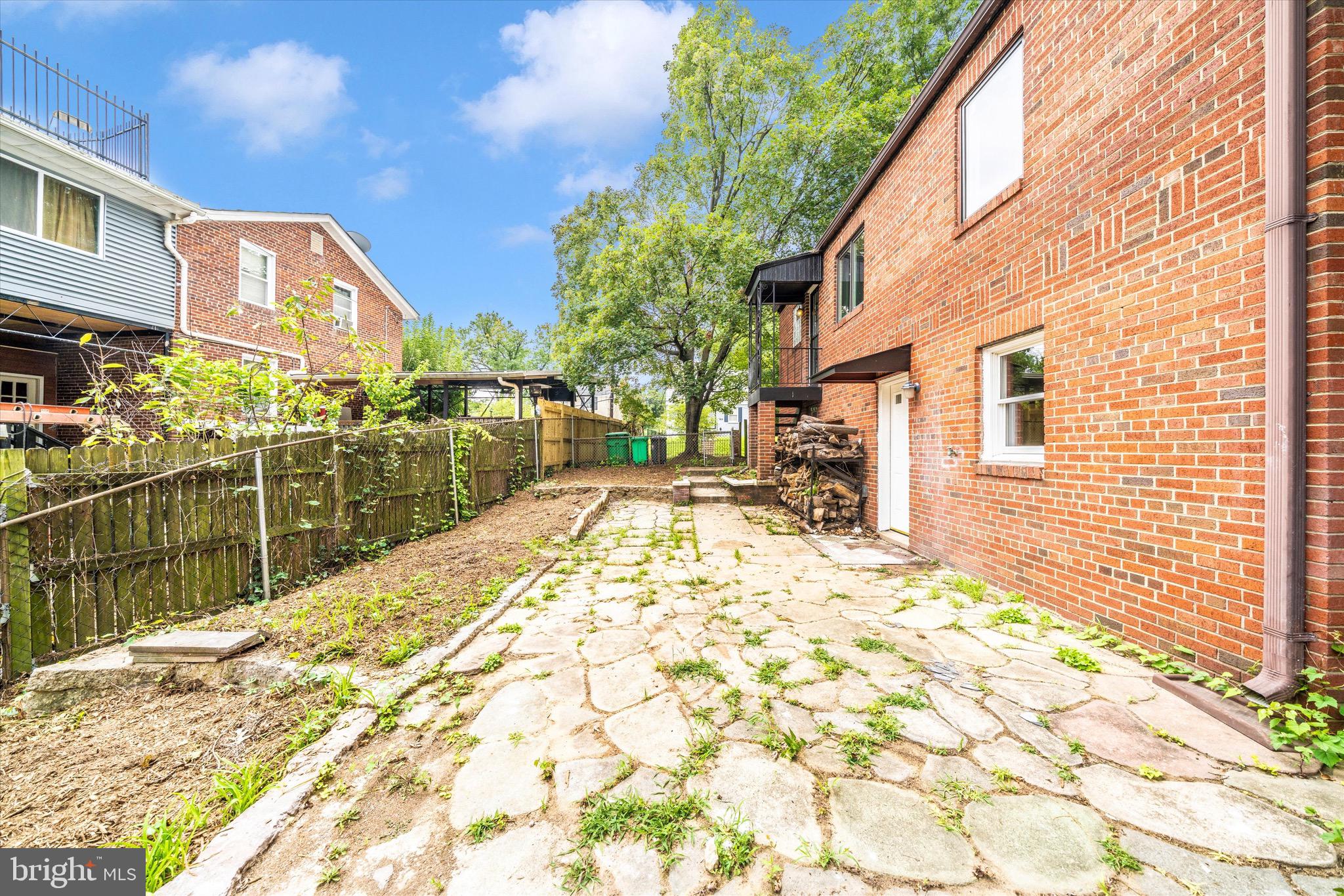 MICHIGAN PARK HILLS - Residential