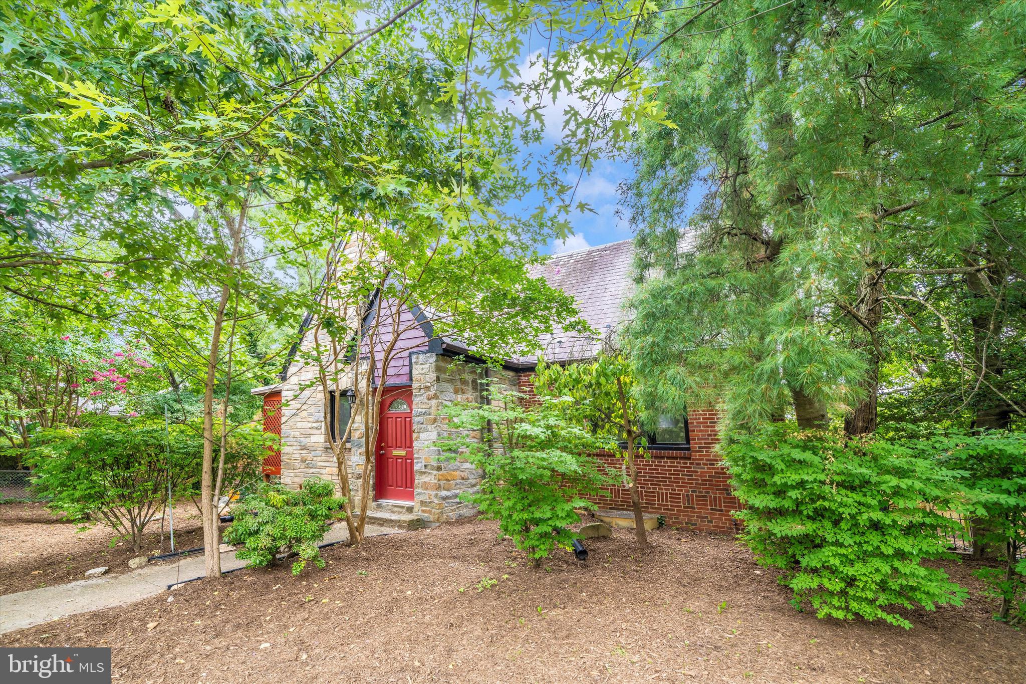 MICHIGAN PARK HILLS - Residential