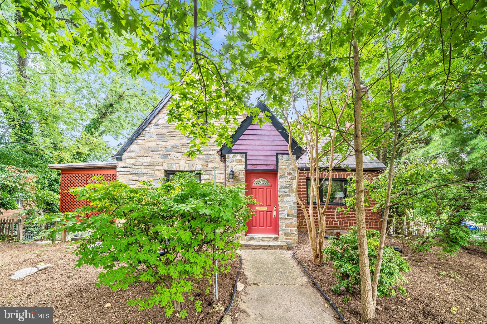 MICHIGAN PARK HILLS - Residential