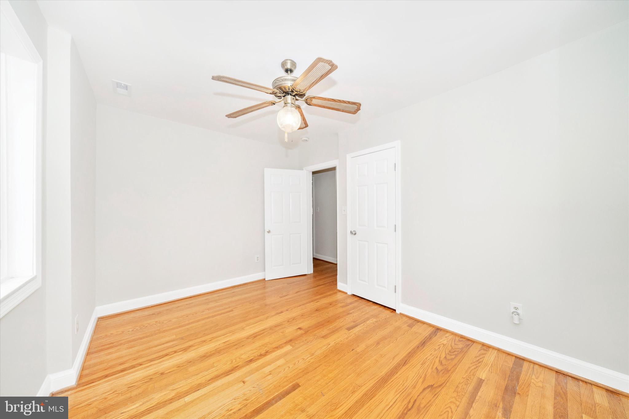 MICHIGAN PARK HILLS - Residential