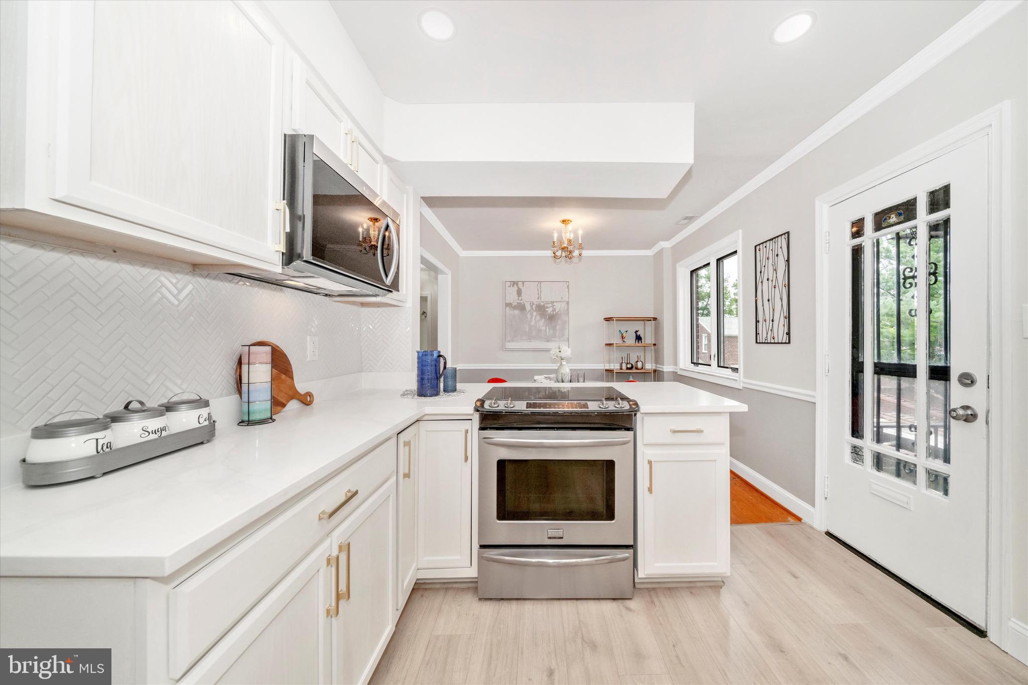 MICHIGAN PARK HILLS - Residential