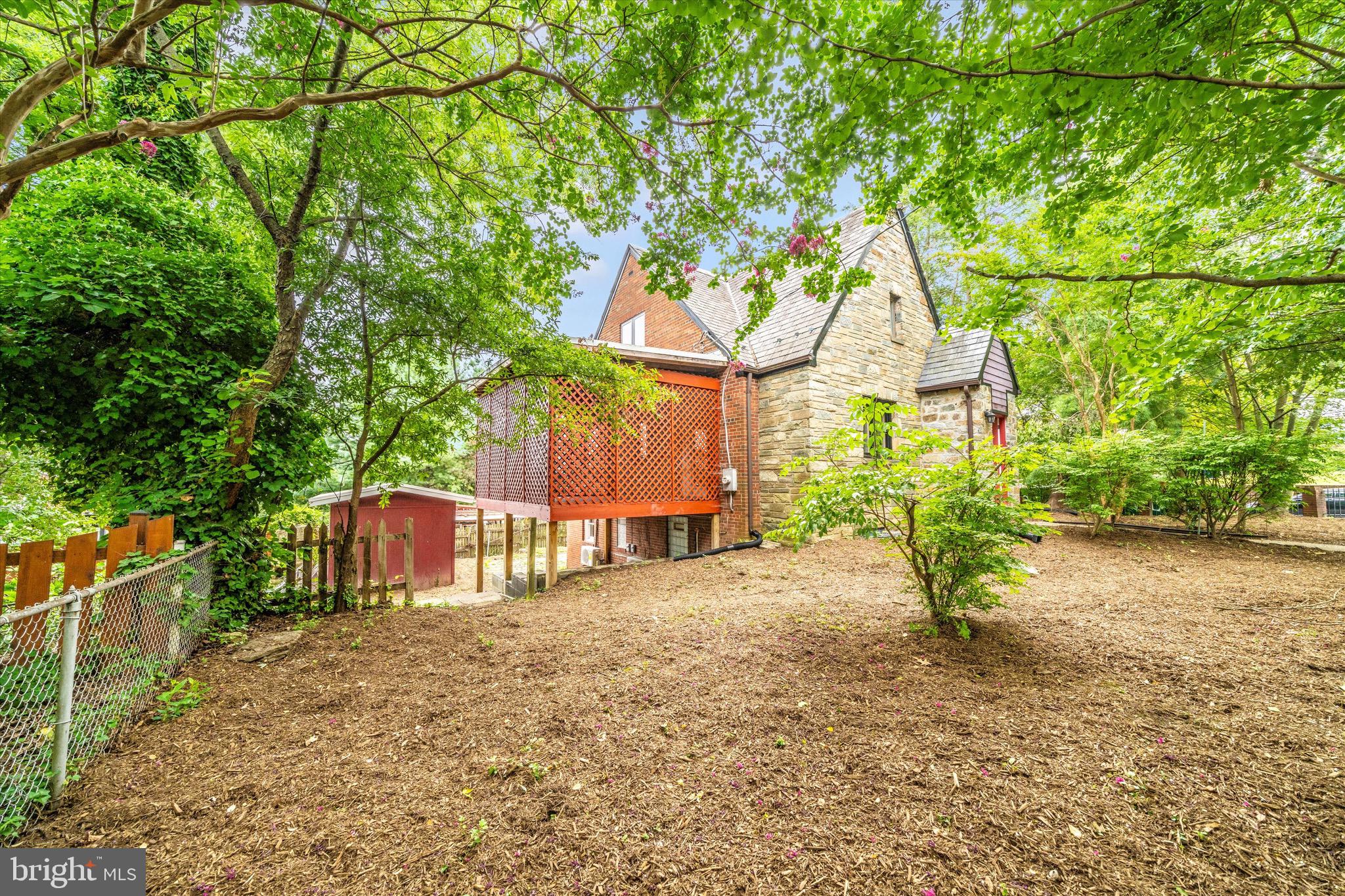 MICHIGAN PARK HILLS - Residential