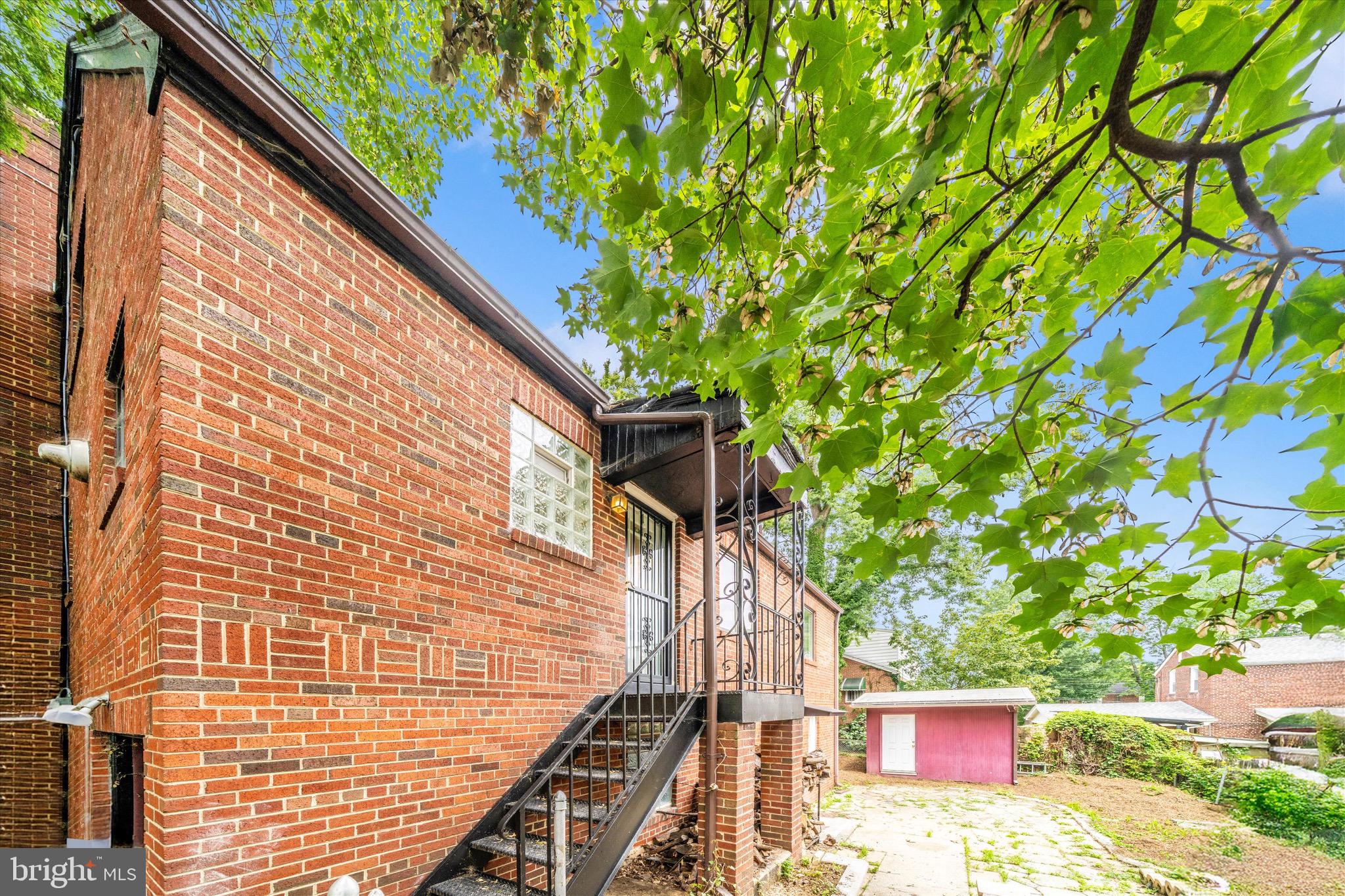 MICHIGAN PARK HILLS - Residential