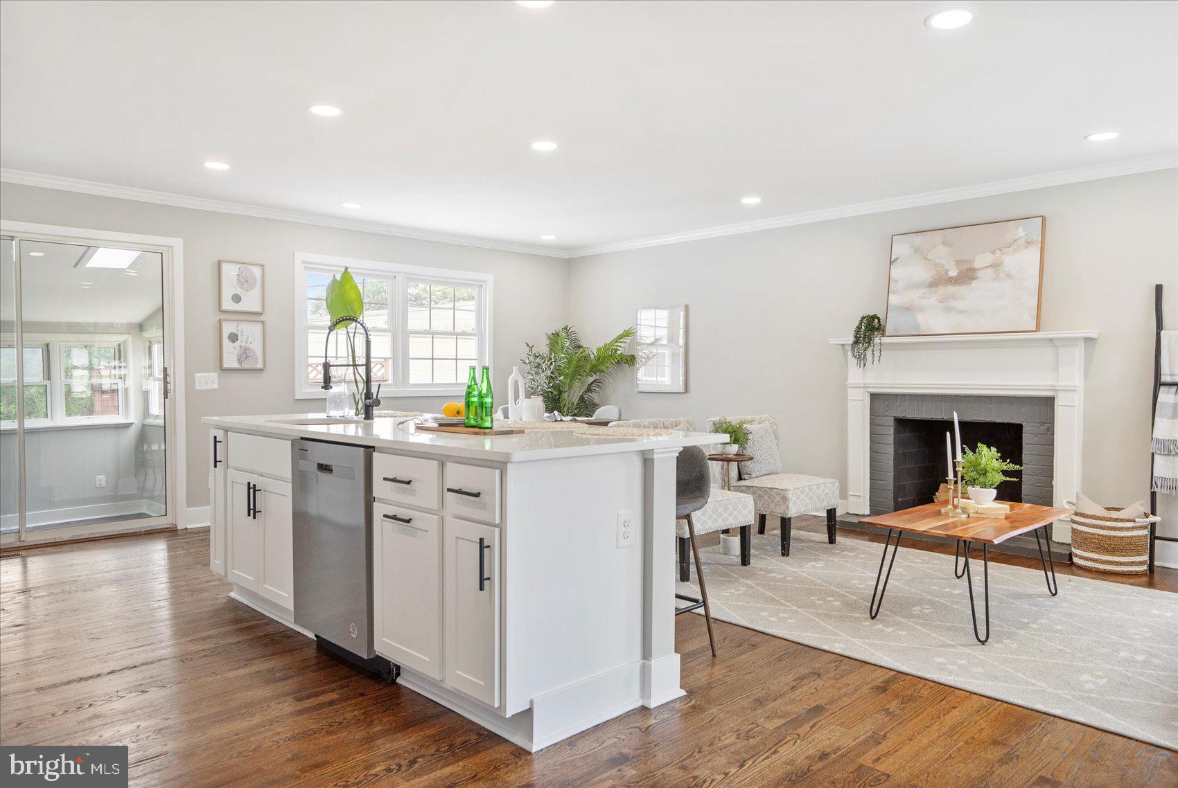 THORNLEIGH - Residential