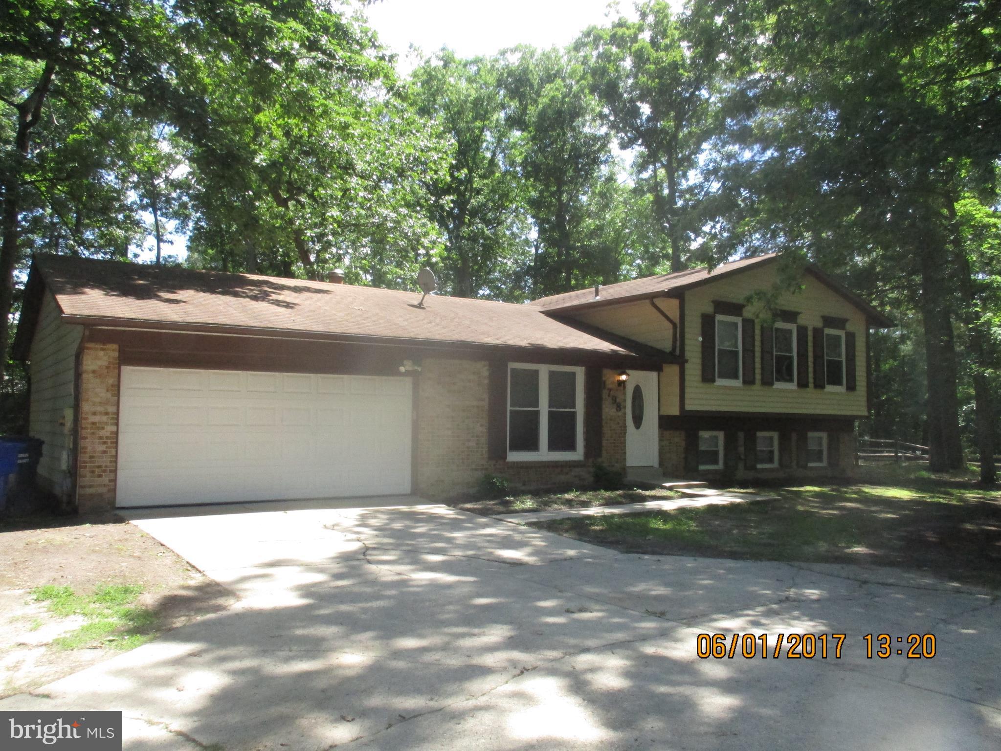 ST CHARLES SUB - BANNISTER - Residential