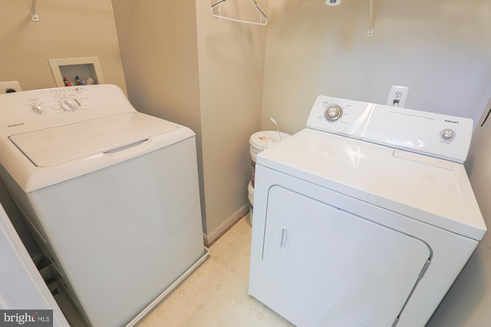 GREENBRIER HILLS - Residential